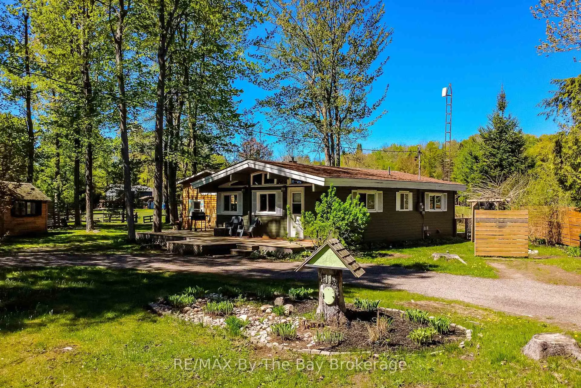 Photo 26 of 22 Talon Trail, Tiny, Rural Tiny — HOMEH