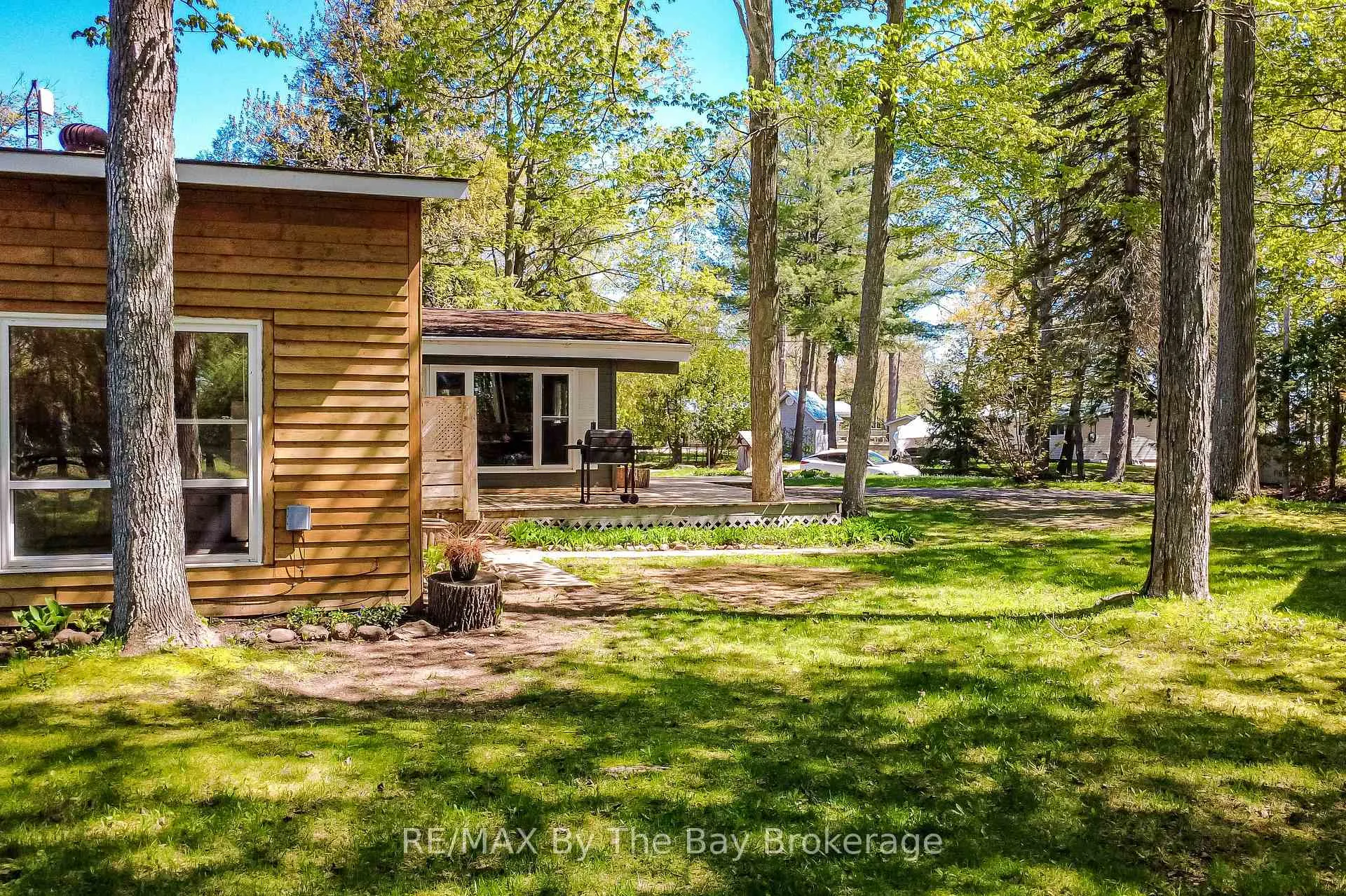 Photo 31 of 22 Talon Trail, Tiny, Rural Tiny — HOMEH