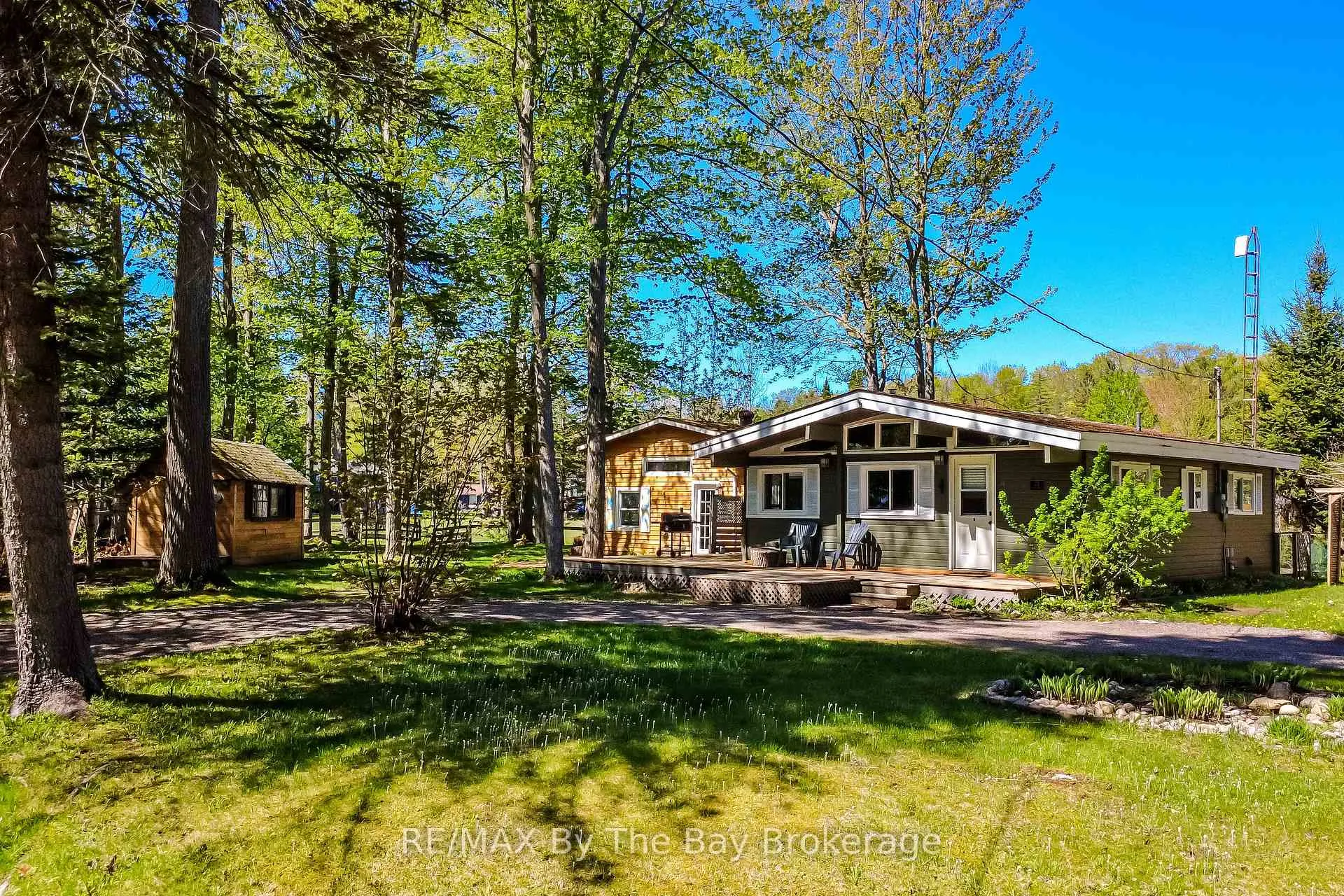 Photo 42 of 22 Talon Trail, Tiny, Rural Tiny — HOMEH