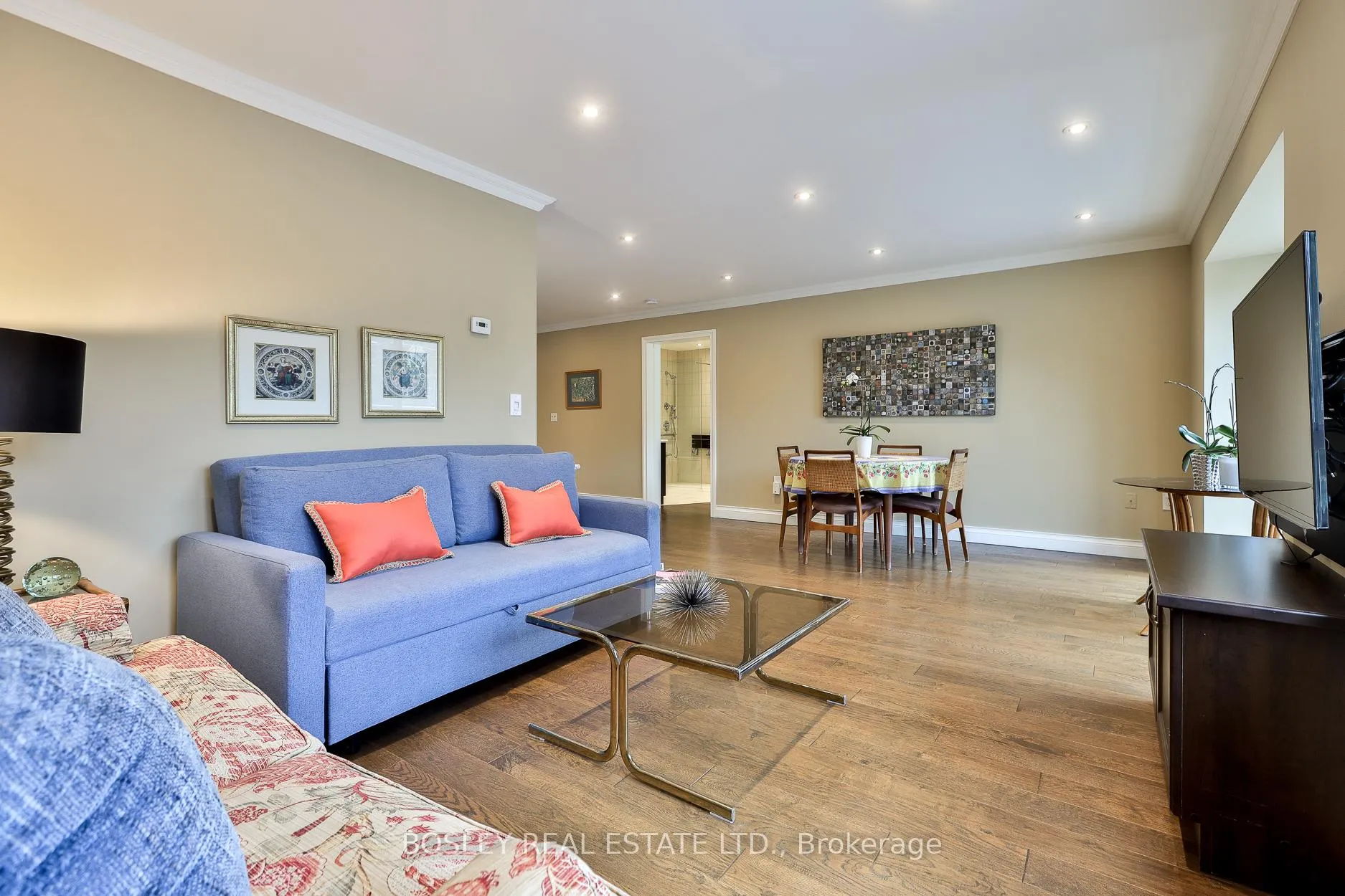 Photo 15 of Unit 203, 1387 Bayview Avenue, Toronto, Leaside — HOMEH