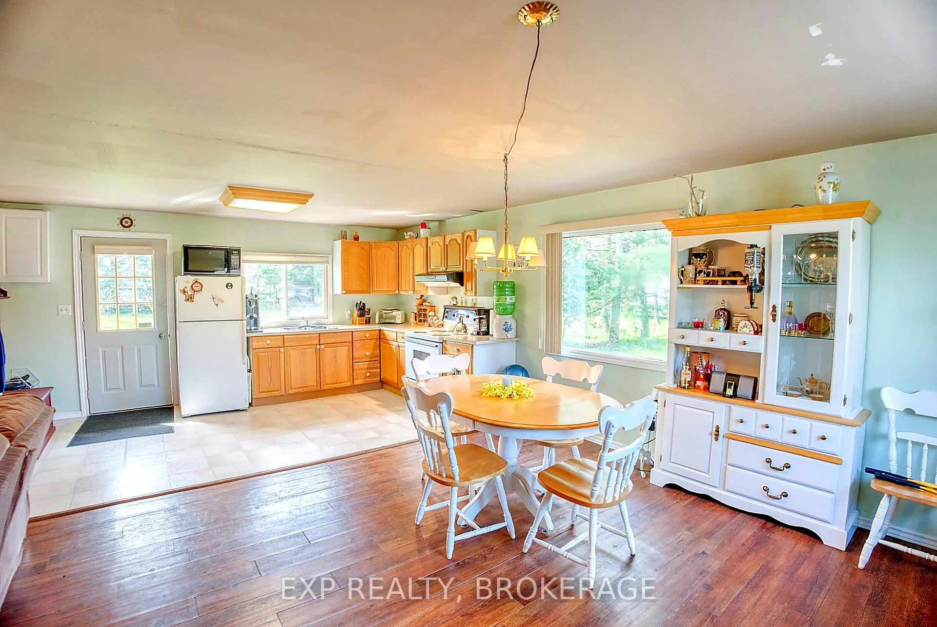 Photo 8 of 1013 Turner Way, Central Frontenac, Frontenac Centre — HOMEH