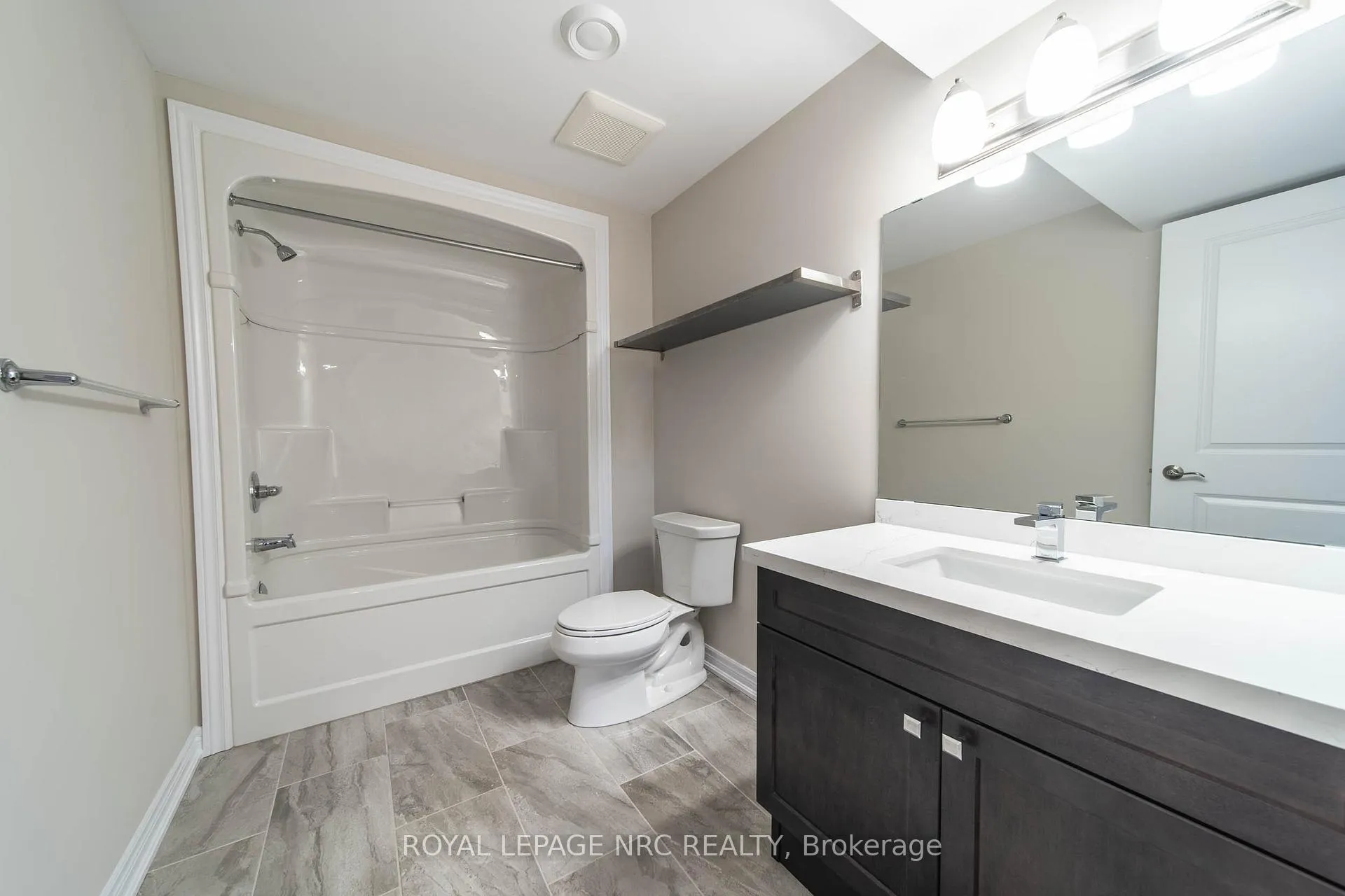 Photo 26 of 1217 Uppers Lane, Thorold, Rolling Meadows — HOMEH