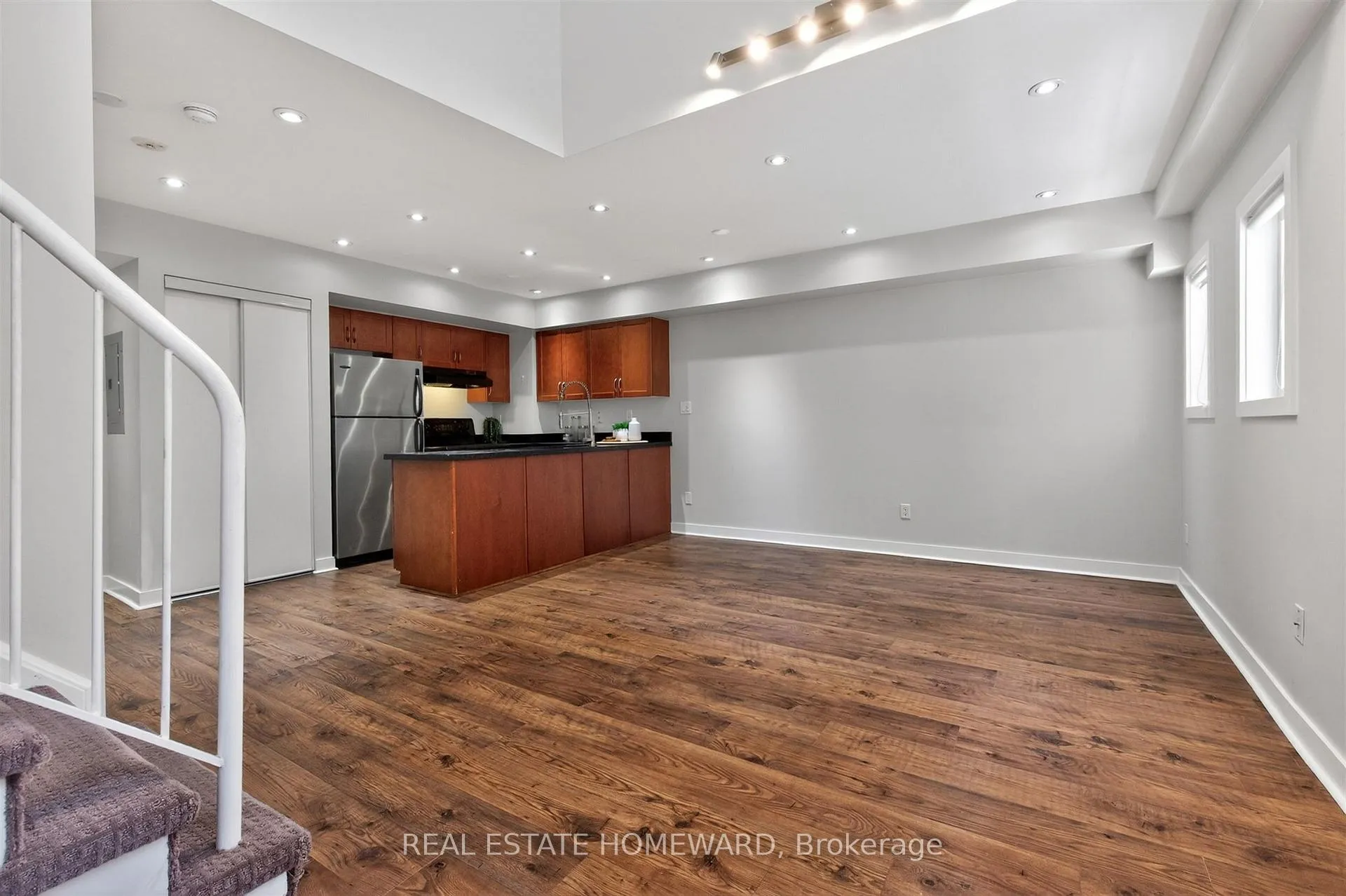 Photo 5 of Unit 115, 21 Earl Street, Toronto, North St. James Town — HOMEH