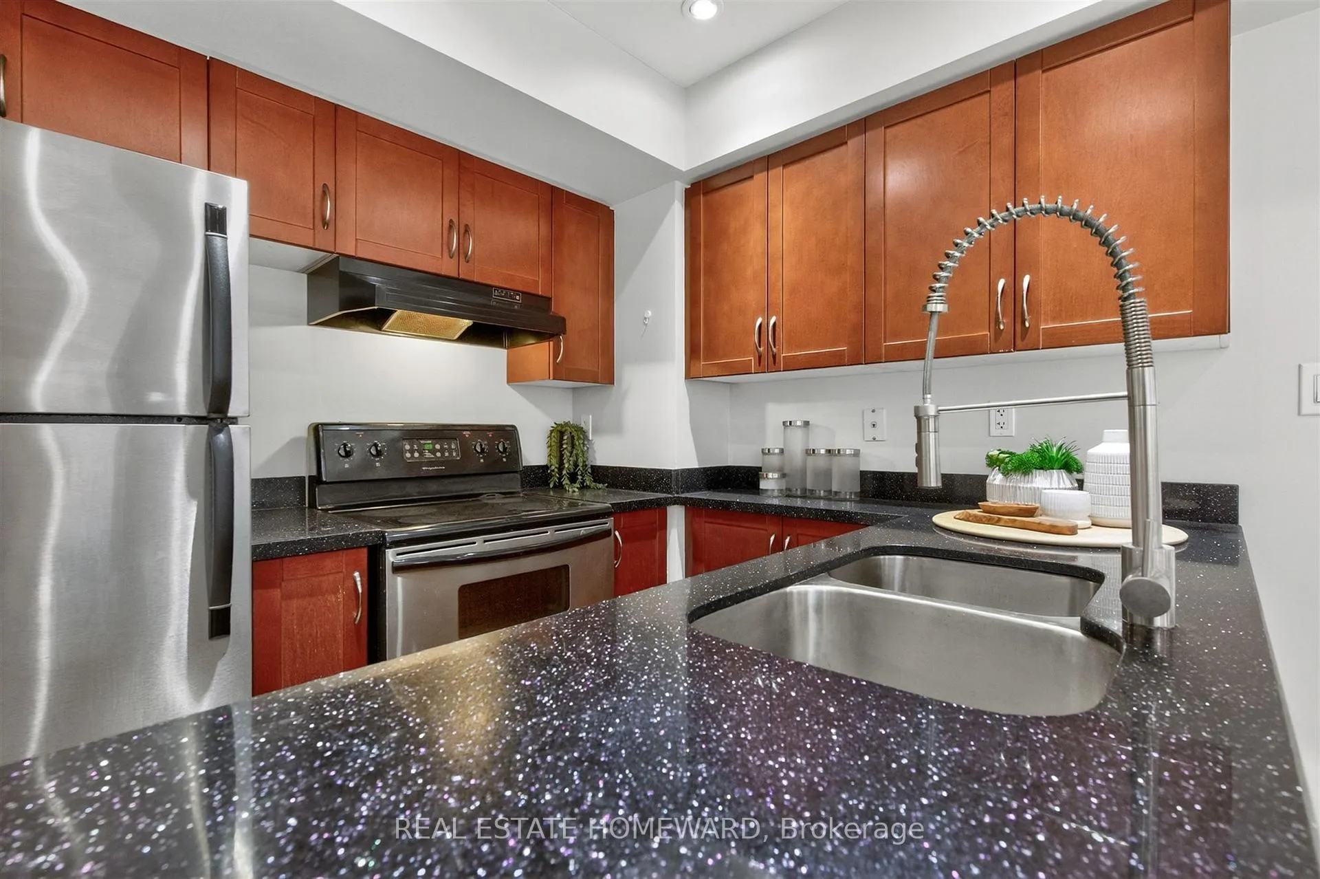 Photo 8 of Unit 115, 21 Earl Street, Toronto, North St. James Town — HOMEH