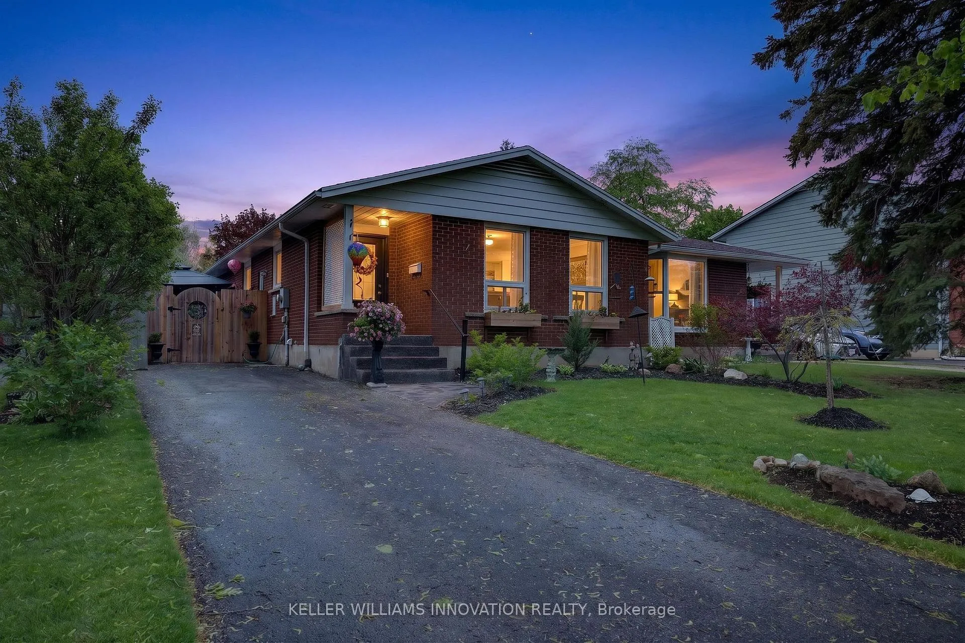 Photo 1 of 7 Windermere Court, Guelph, Riverside Park — HOMEH