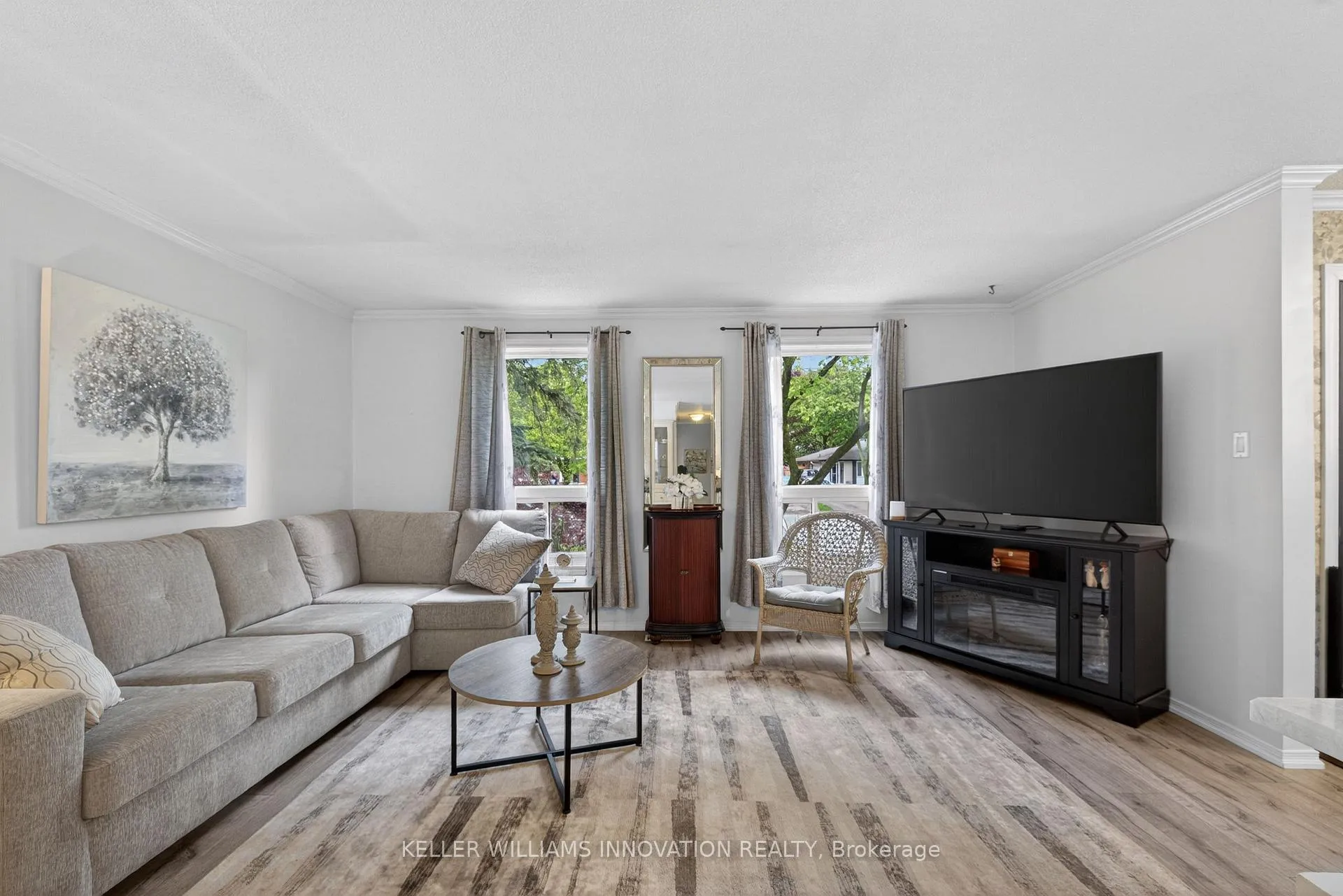Photo 6 of 7 Windermere Court, Guelph, Riverside Park — HOMEH