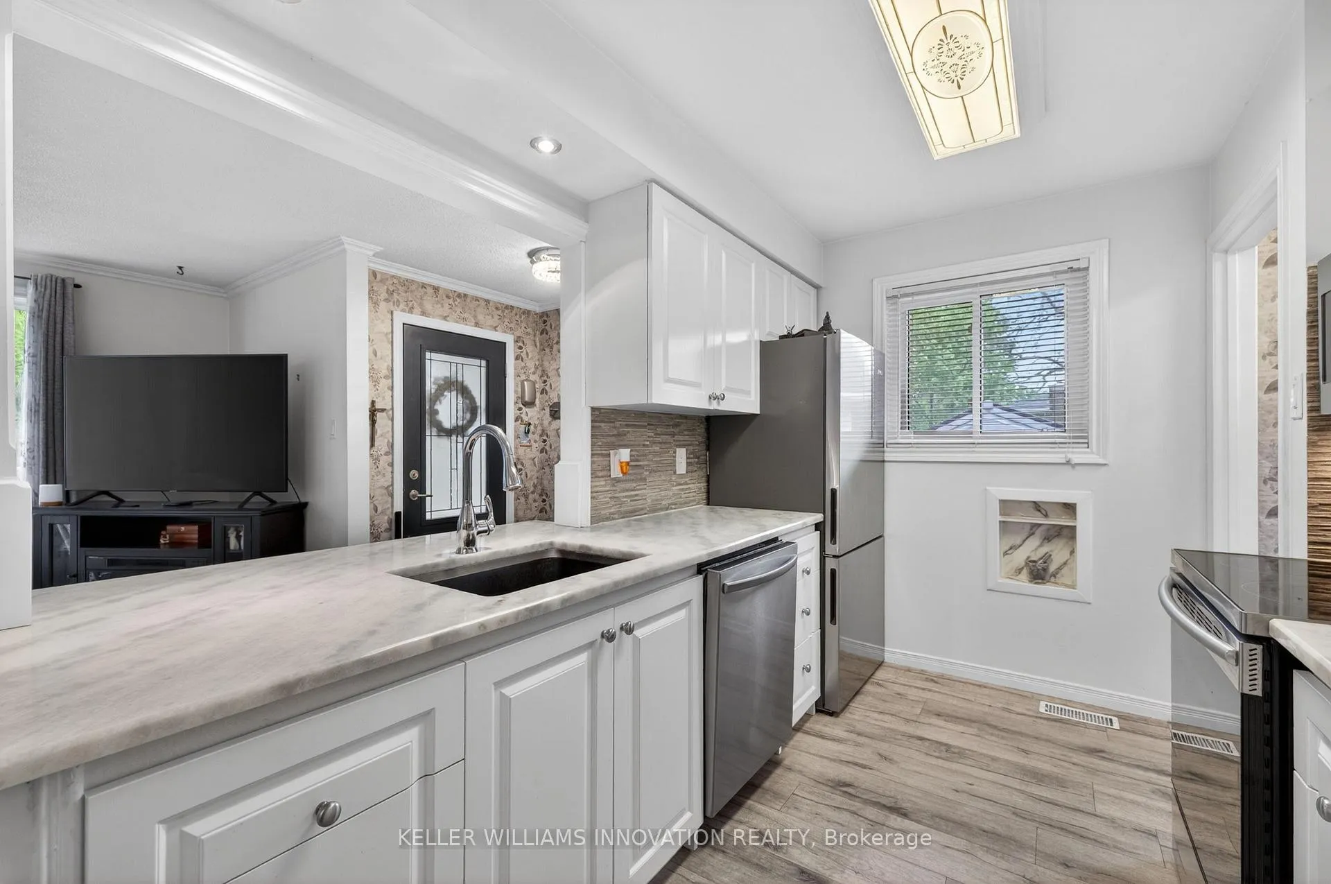 Photo 14 of 7 Windermere Court, Guelph, Riverside Park — HOMEH