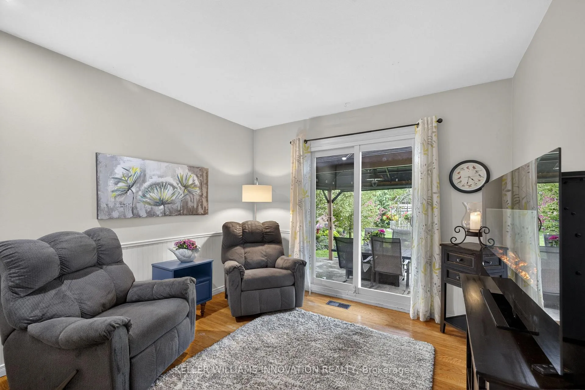 Photo 21 of 7 Windermere Court, Guelph, Riverside Park — HOMEH