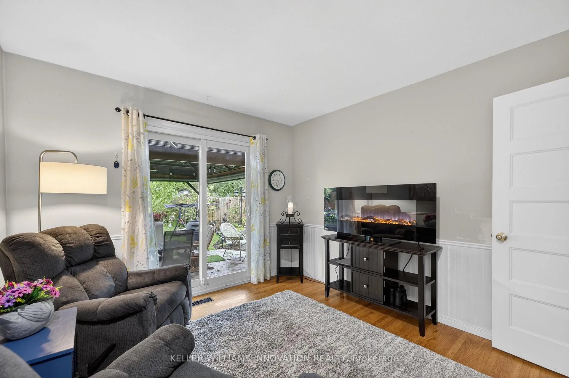 Photo 22 of 7 Windermere Court, Guelph, Riverside Park — HOMEH