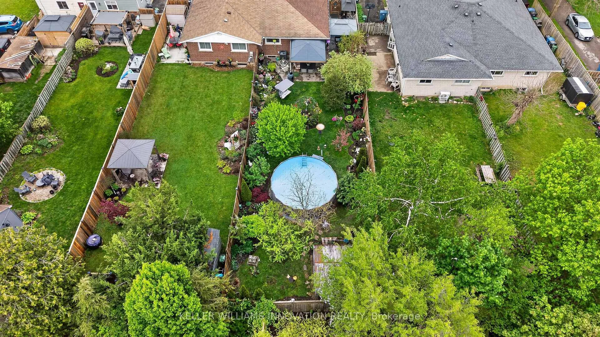 Photo 44 of 7 Windermere Court, Guelph, Riverside Park — HOMEH
