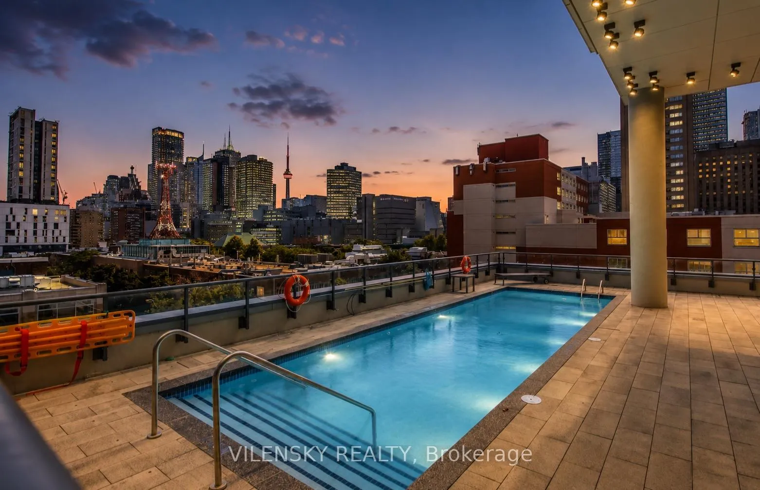 Photo 10 of Unit 1807, 89 Mcgill Street, Toronto, Church-Yonge Corridor — HOMEH