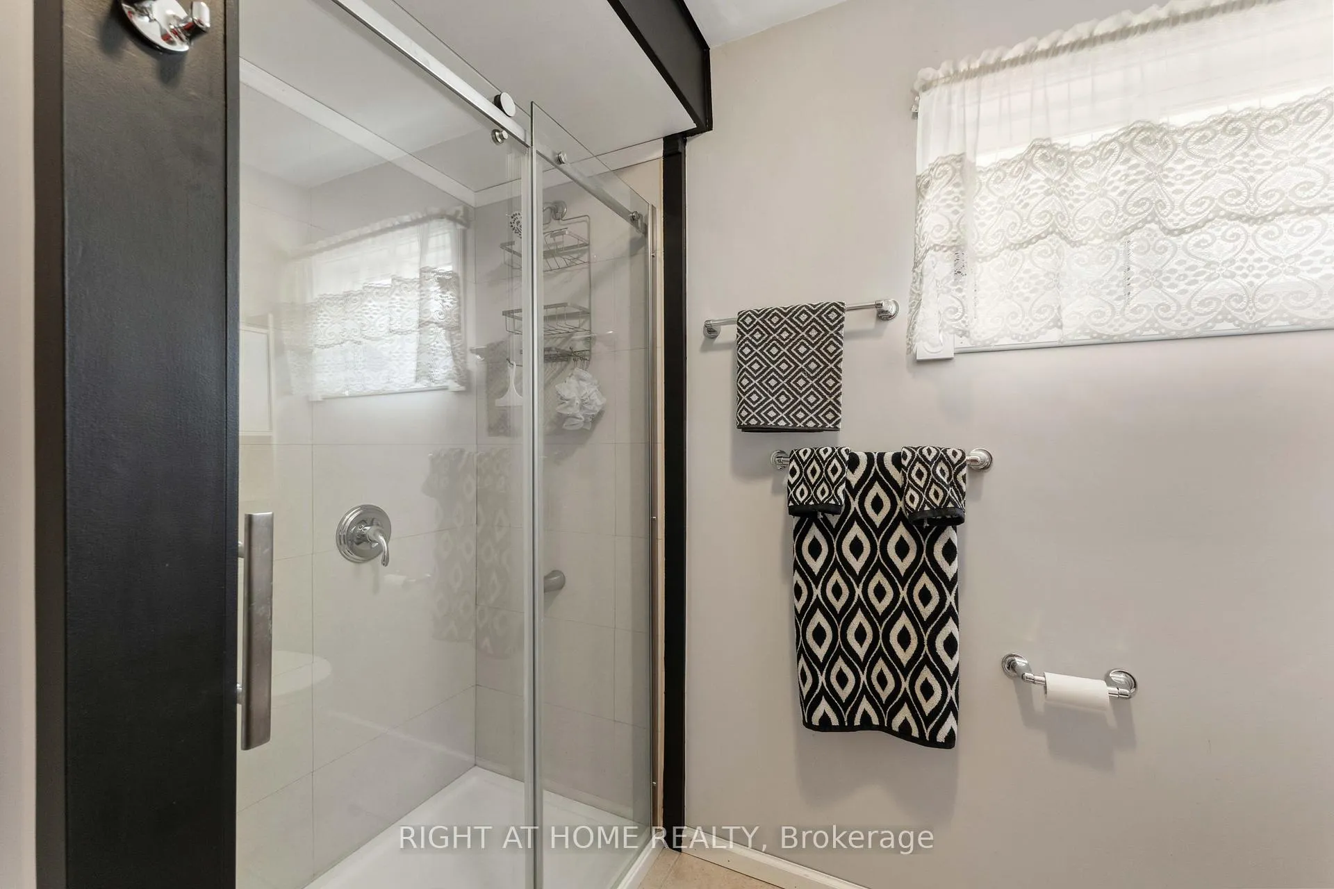 Photo 13 of 5171 Severn Pines Crescent, Severn, Rural Severn — HOMEH