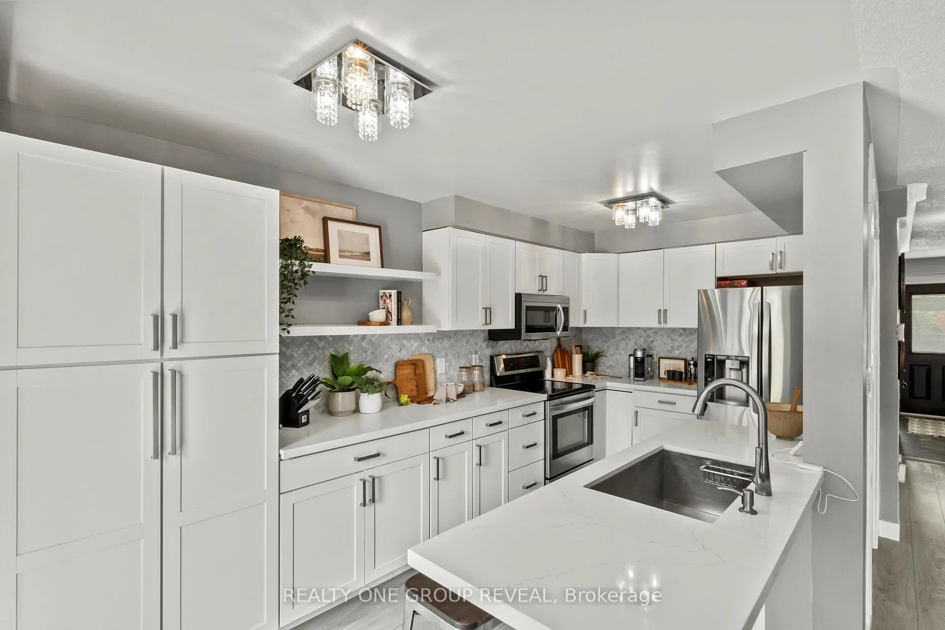 Photo 12 of 77 Wilkins Crescent, Clarington, Courtice — HOMEH
