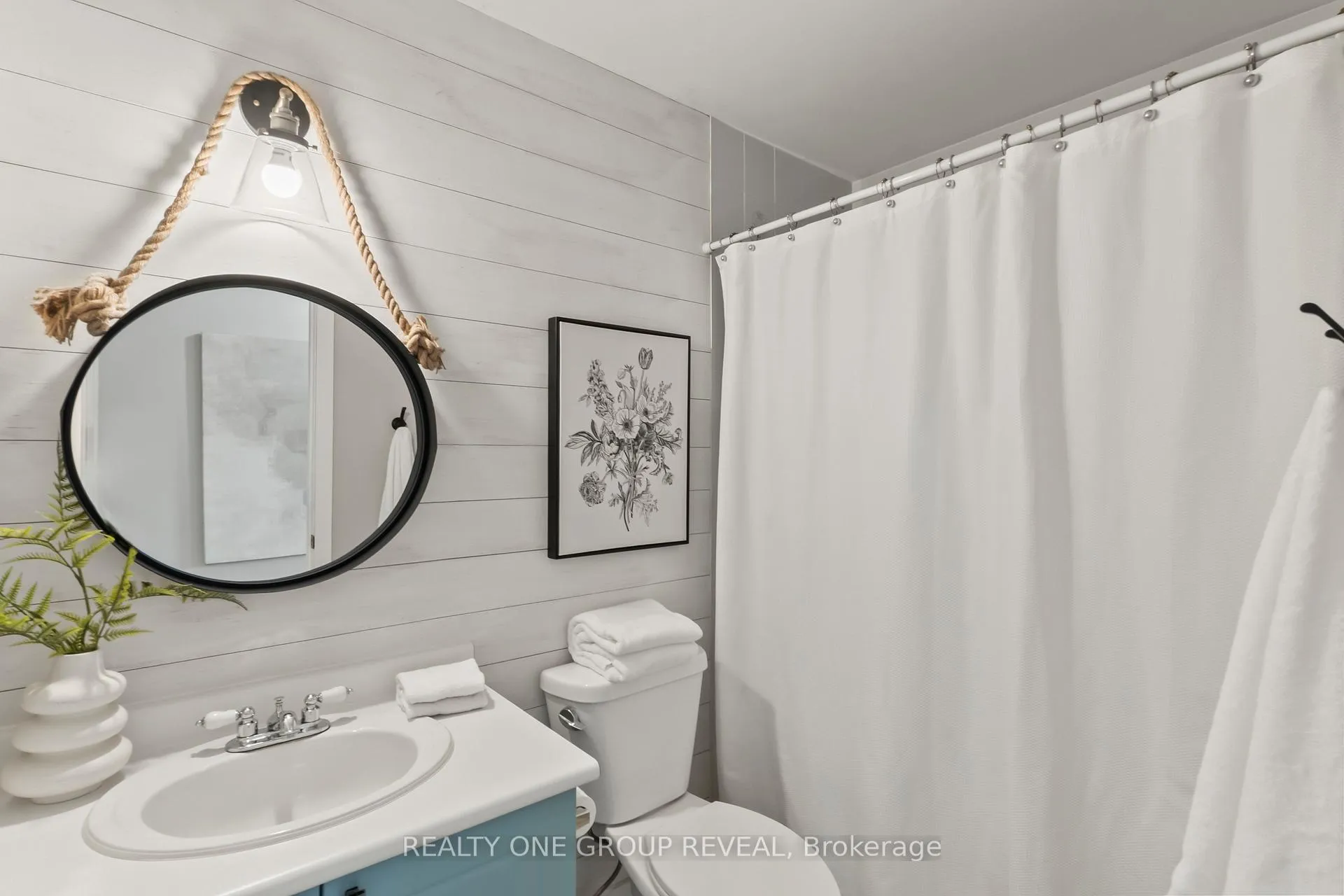 Photo 26 of 77 Wilkins Crescent, Clarington, Courtice — HOMEH