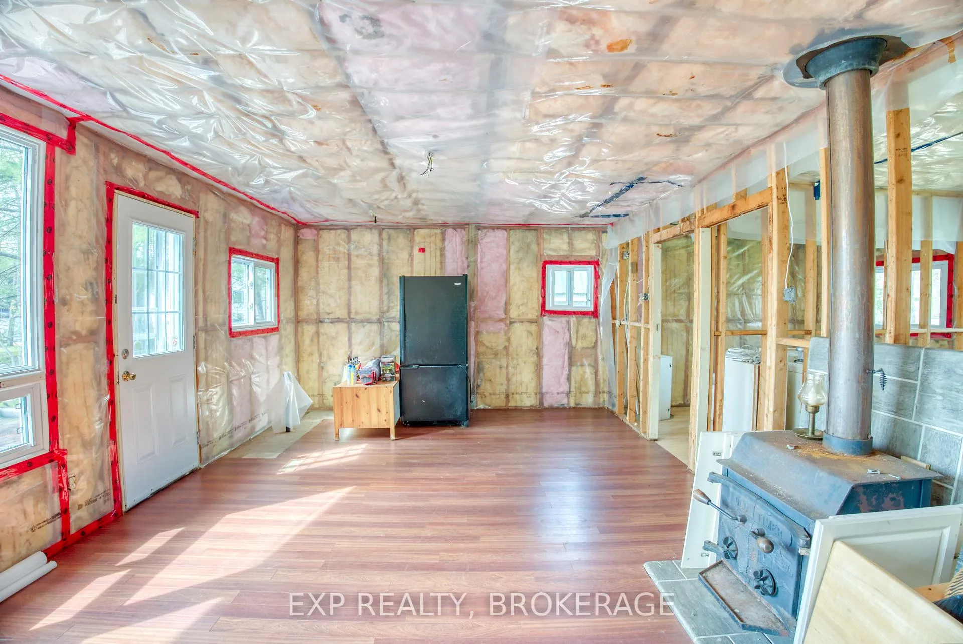 Photo 22 of 1036 Turner Way, Frontenac, Frontenac Centre — HOMEH