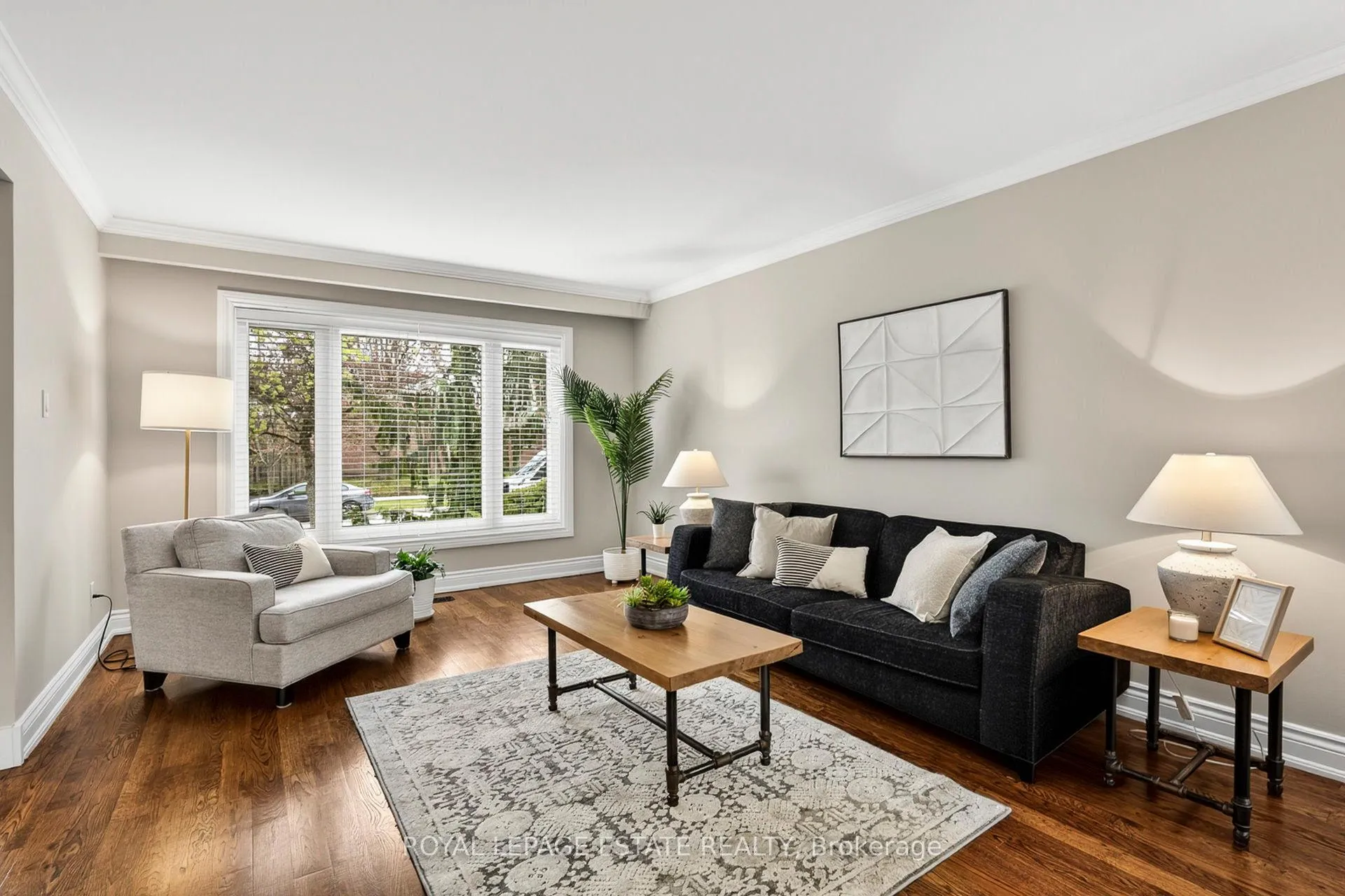 Photo 5 of 16 Elkwood Drive, Scarborough, Centennial Scarborough — HOMEH