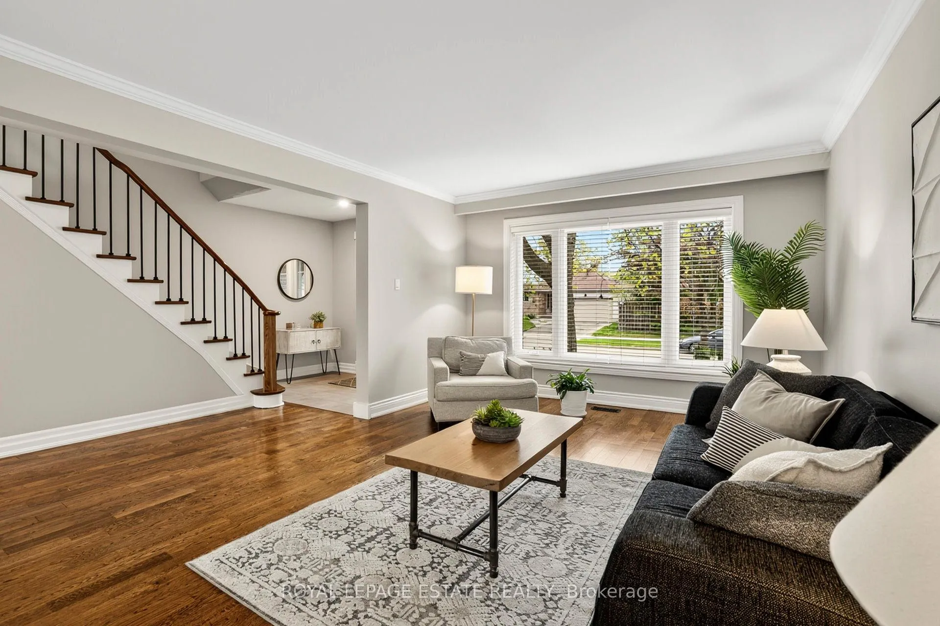 Photo 6 of 16 Elkwood Drive, Scarborough, Centennial Scarborough — HOMEH