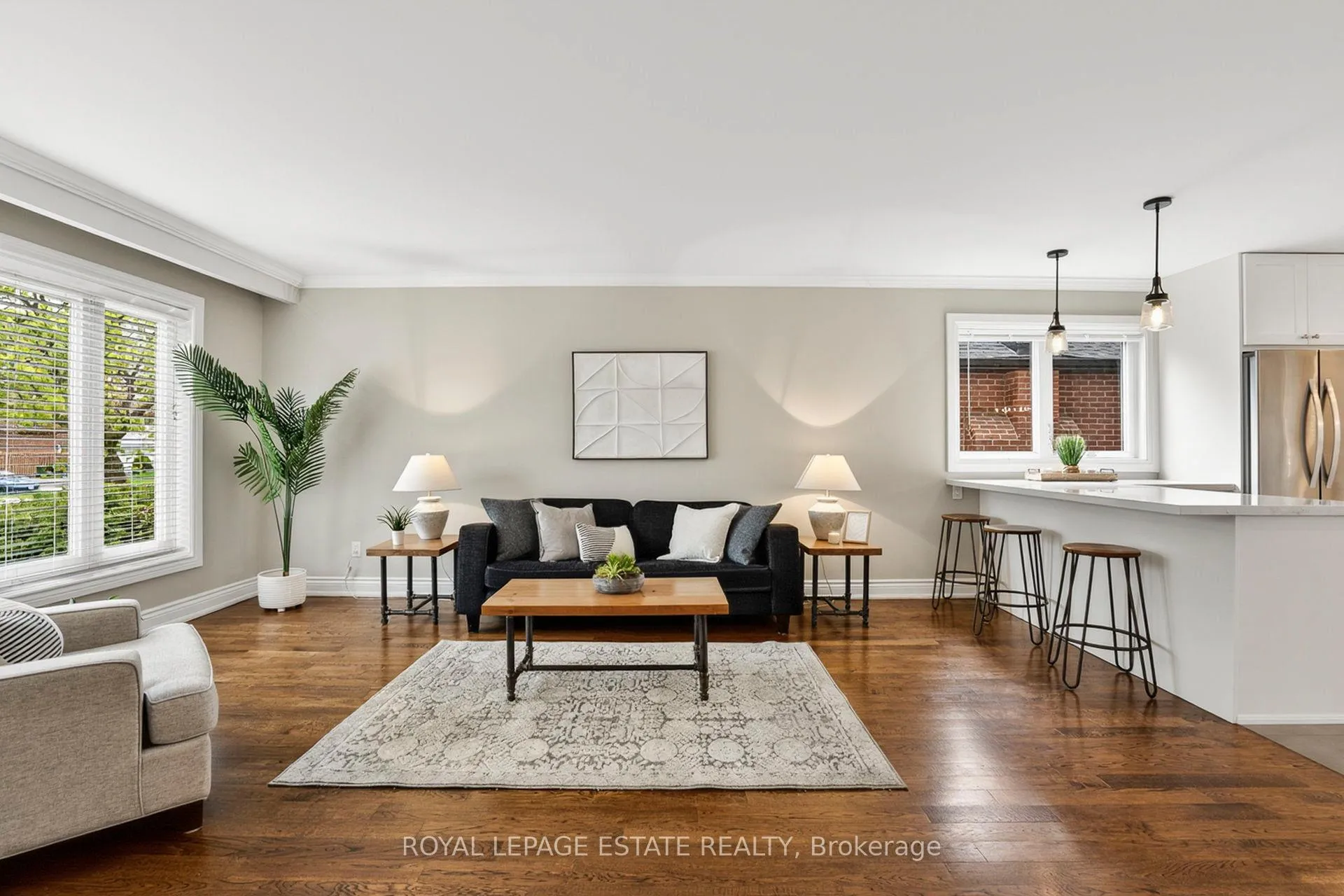 Photo 7 of 16 Elkwood Drive, Scarborough, Centennial Scarborough — HOMEH