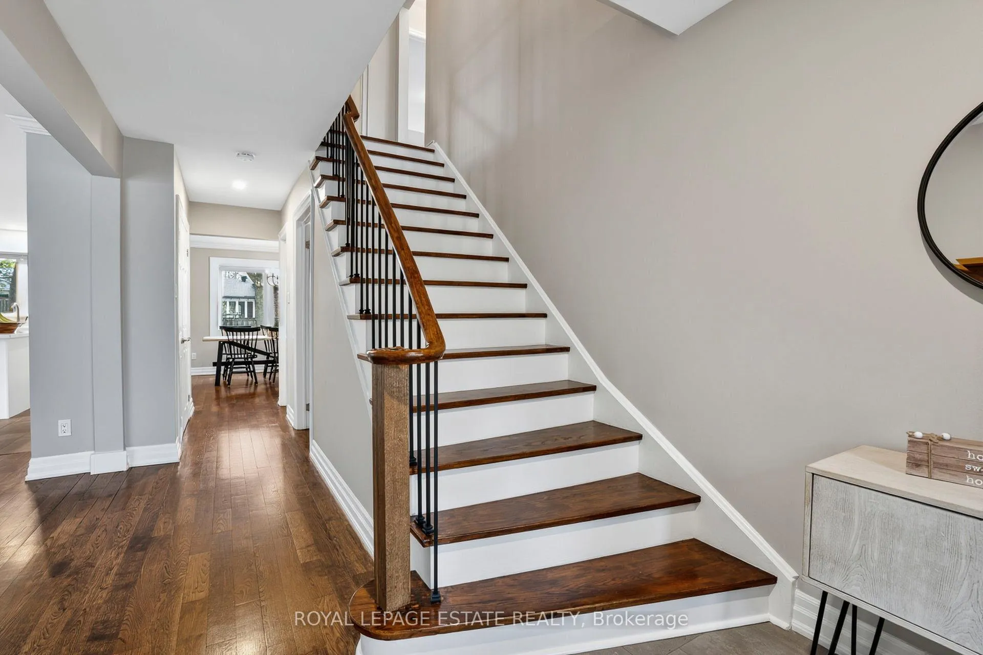 Photo 20 of 16 Elkwood Drive, Scarborough, Centennial Scarborough — HOMEH