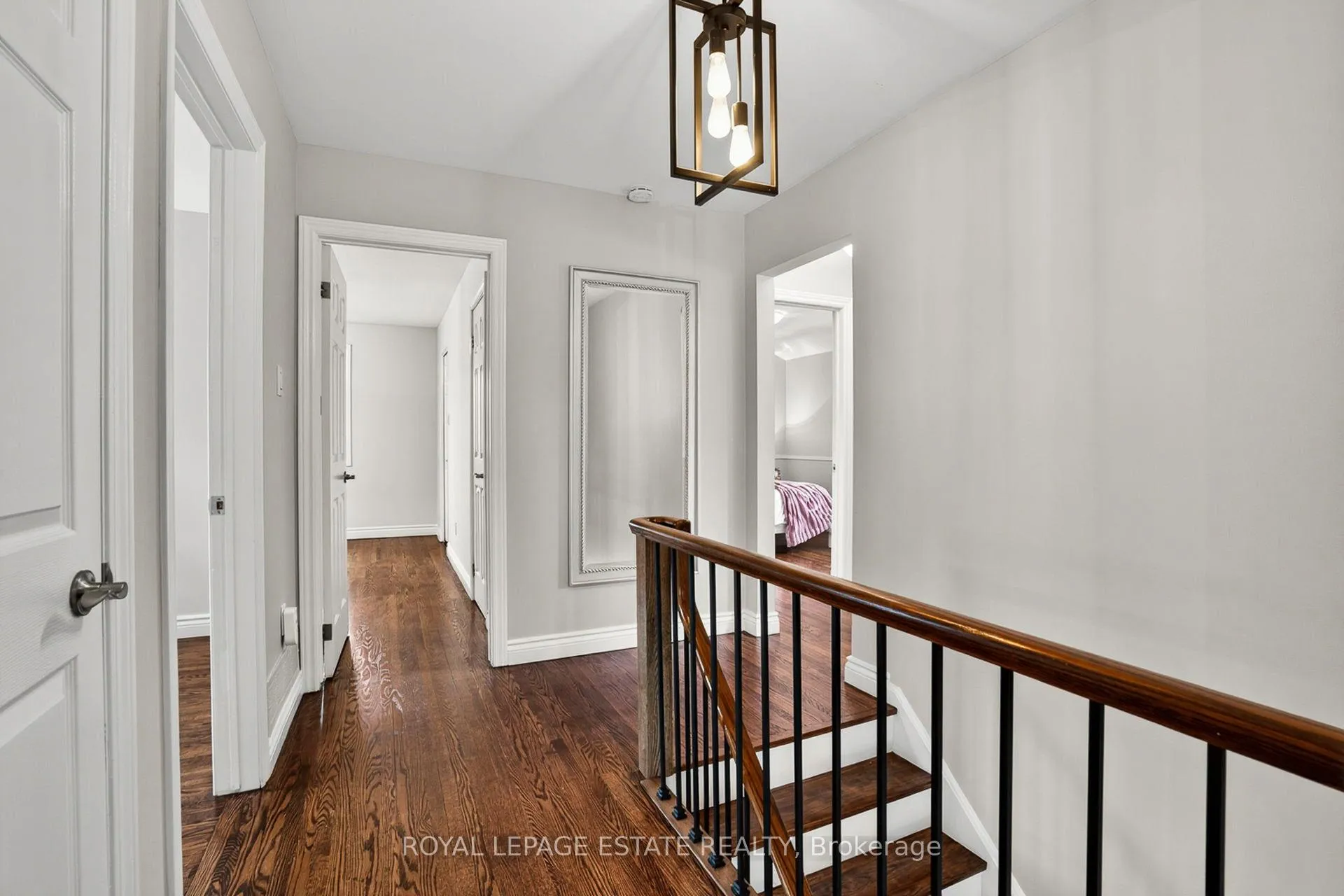 Photo 21 of 16 Elkwood Drive, Scarborough, Centennial Scarborough — HOMEH