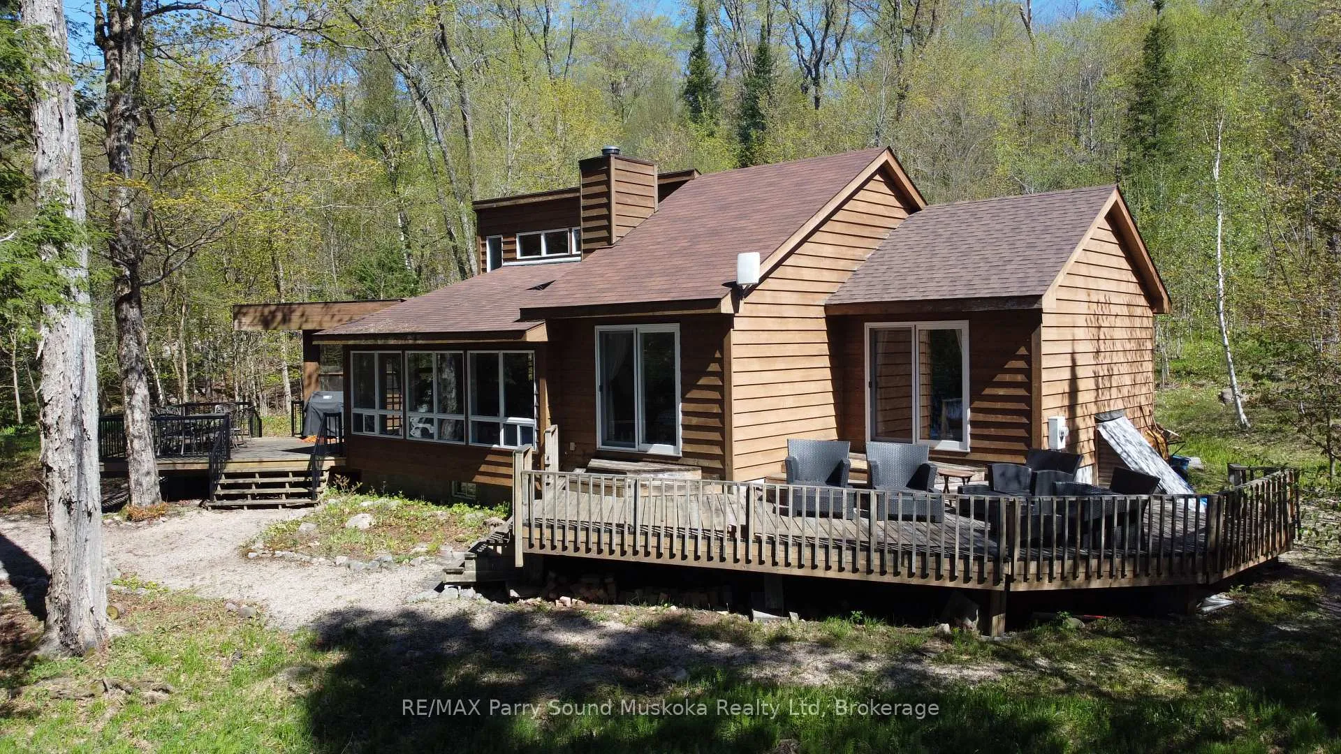 Photo 5 of 47 Neighick Lake Road, Magnetawan — HOMEH