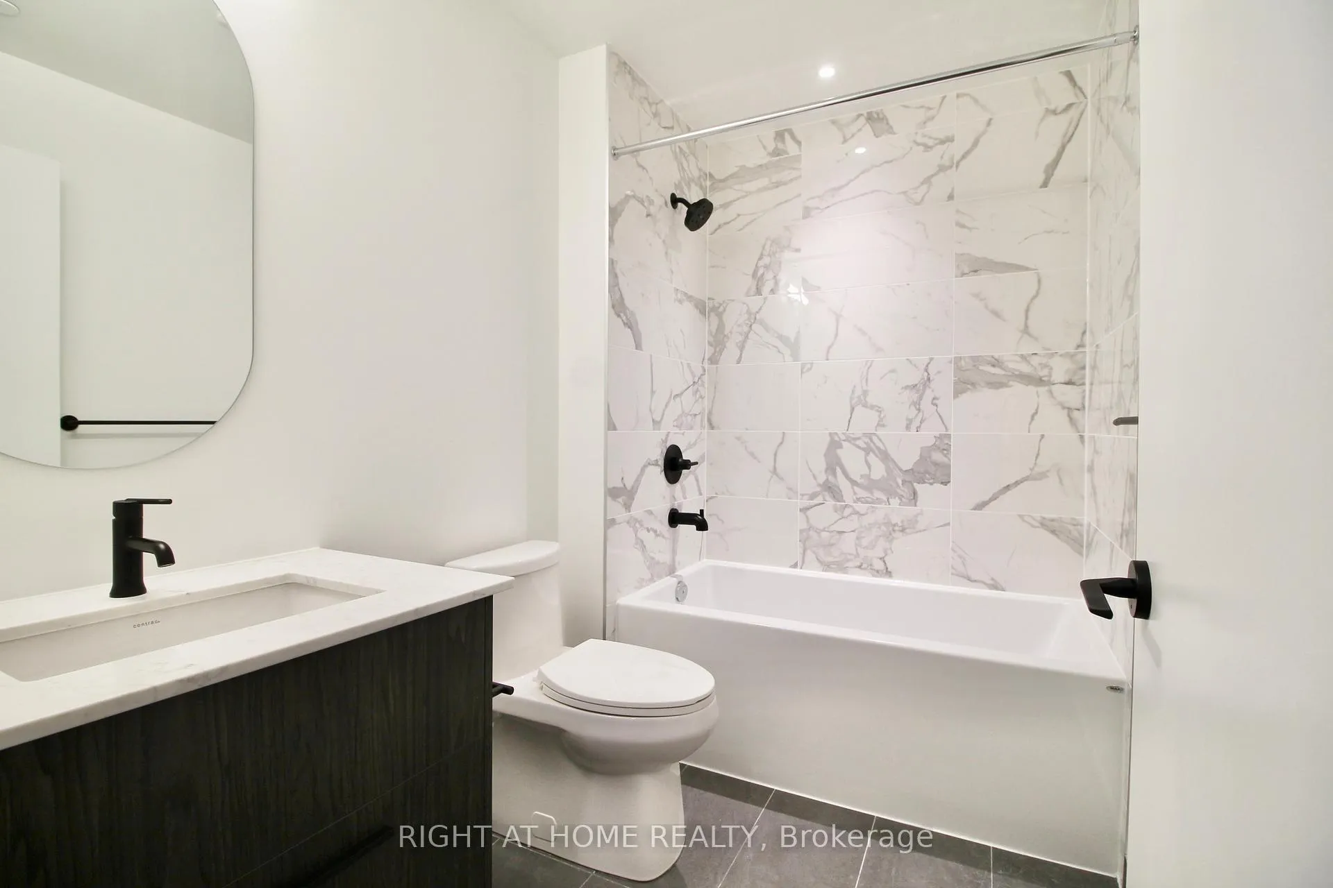Photo 10 of Unit 1006, 560 Rideau Street, Ottawa, Sandy Hill — HOMEH