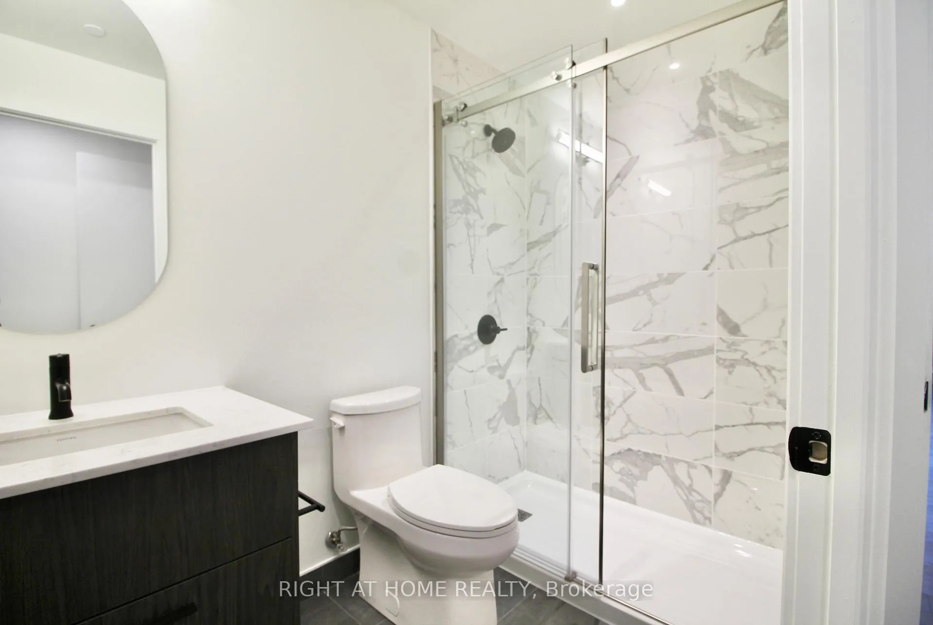 Photo 11 of Unit 1006, 560 Rideau Street, Ottawa, Sandy Hill — HOMEH