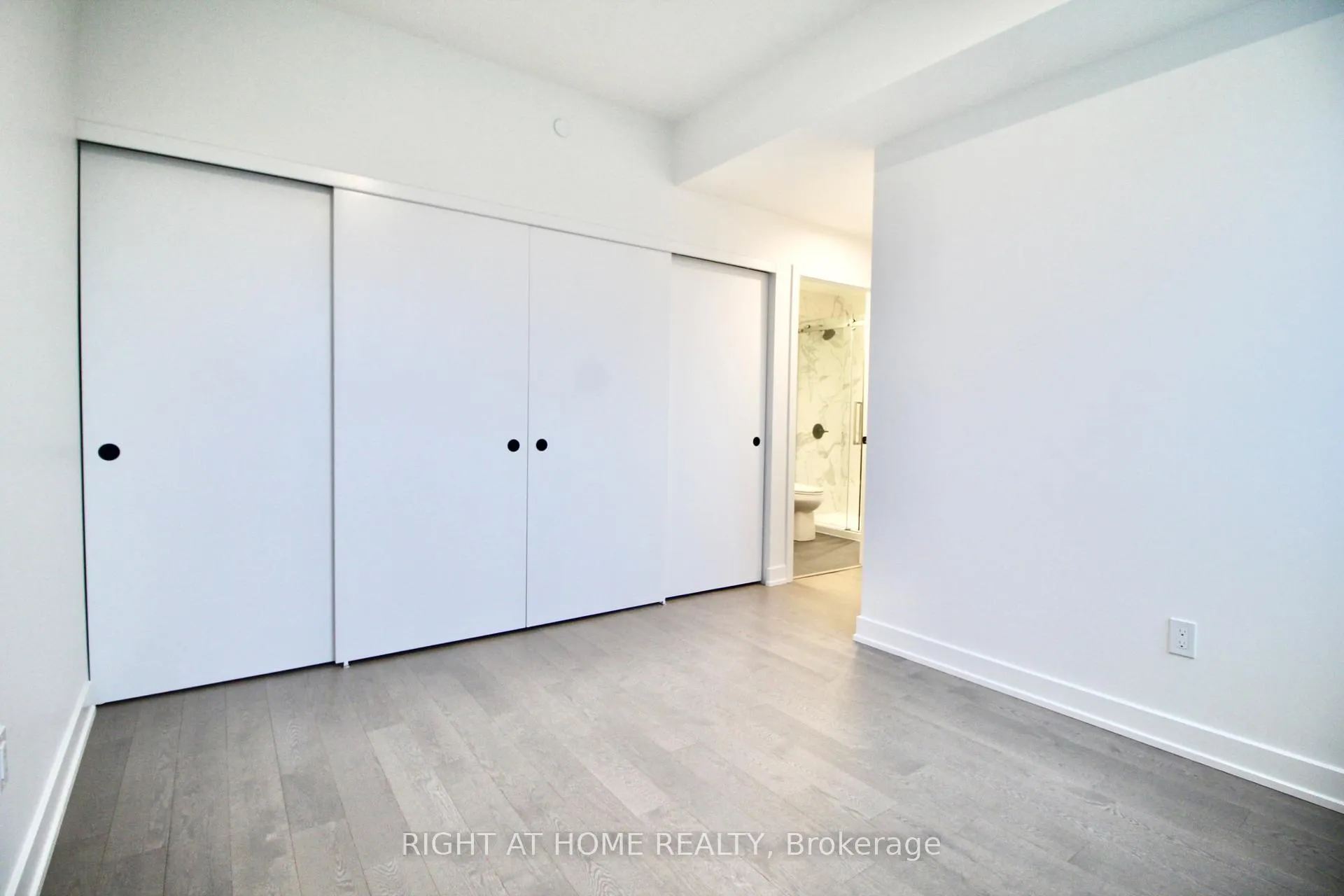 Photo 13 of Unit 1006, 560 Rideau Street, Ottawa, Sandy Hill — HOMEH