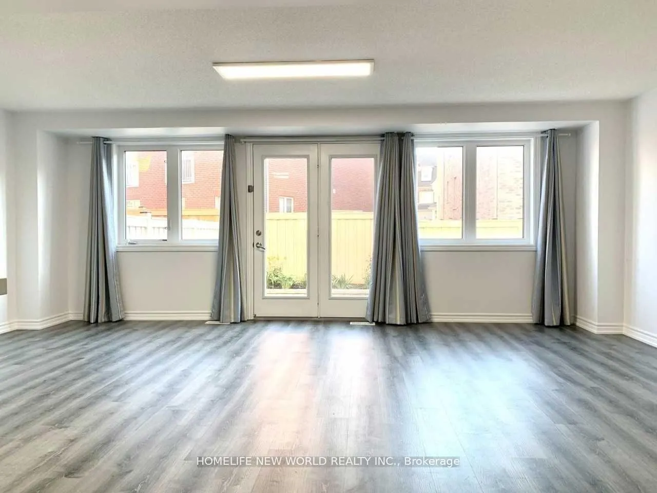 Photo 2 of Unit Main Floor, 10 Earl Goodyear Road, Markham, Victoria Square — HOMEH