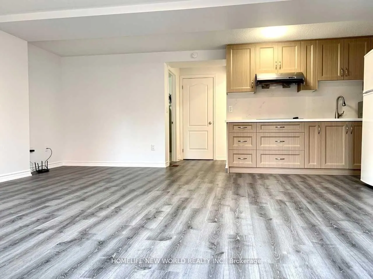 Photo 4 of Unit Main Floor, 10 Earl Goodyear Road, Markham, Victoria Square — HOMEH