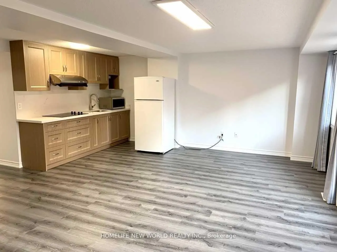 Photo 5 of Unit Main Floor, 10 Earl Goodyear Road, Markham, Victoria Square — HOMEH