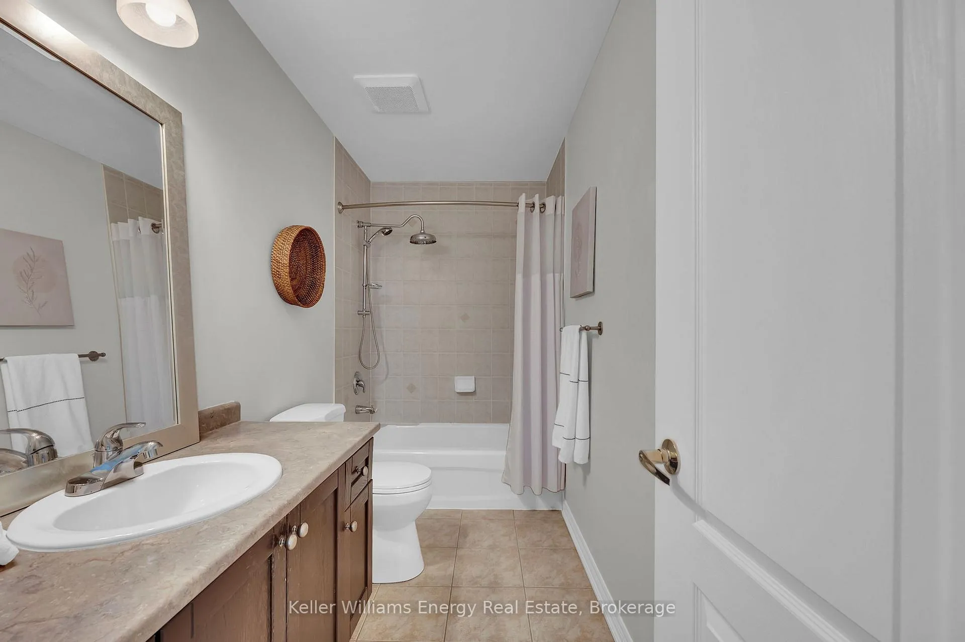 Photo 38 of 799 Kane Terrace, Cobourg — HOMEH