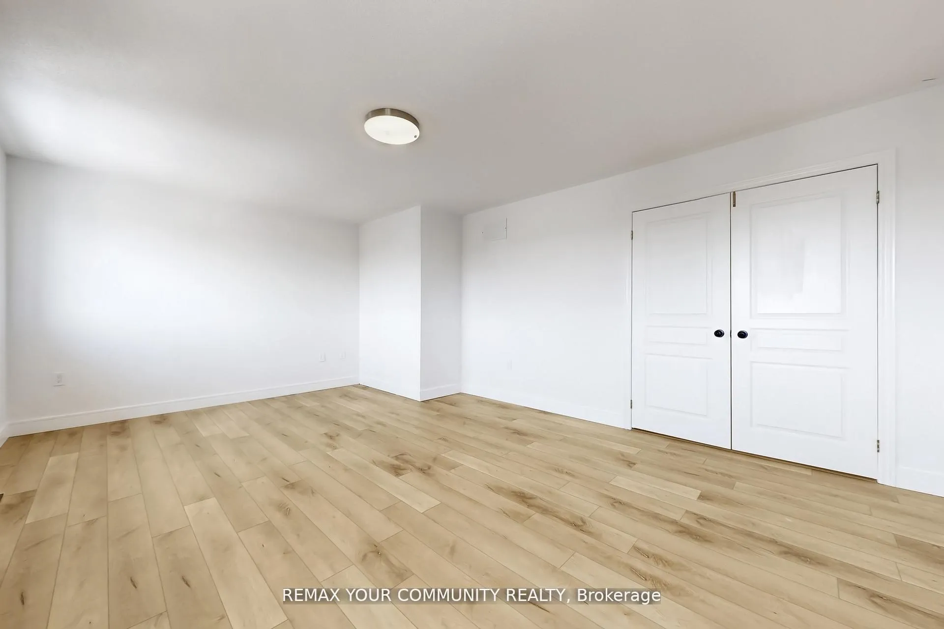 Photo 32 of Unit Upper Level & Main Level, 25 Bache Avenue, Georgina, Keswick South — HOMEH