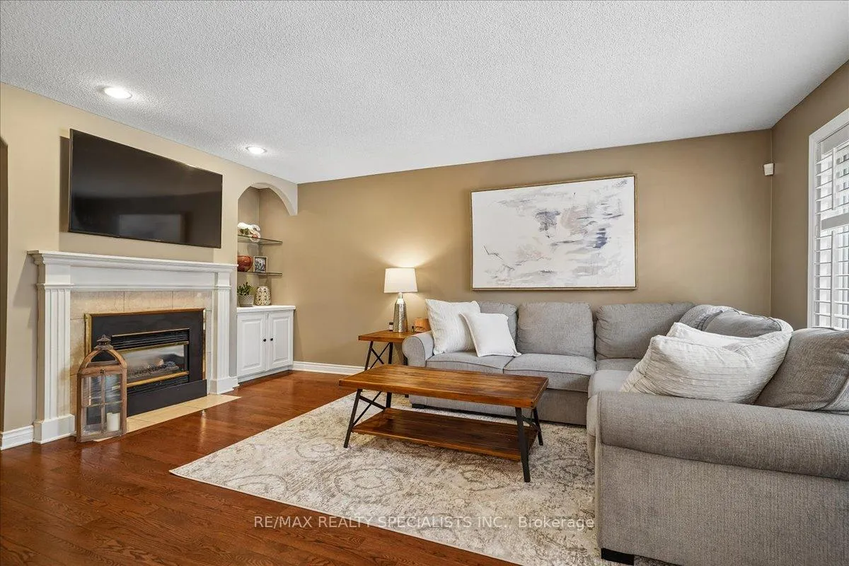 Photo 7 of Unit 3, 1507 Upper Middle Road, Burlington, Tyandaga — HOMEH
