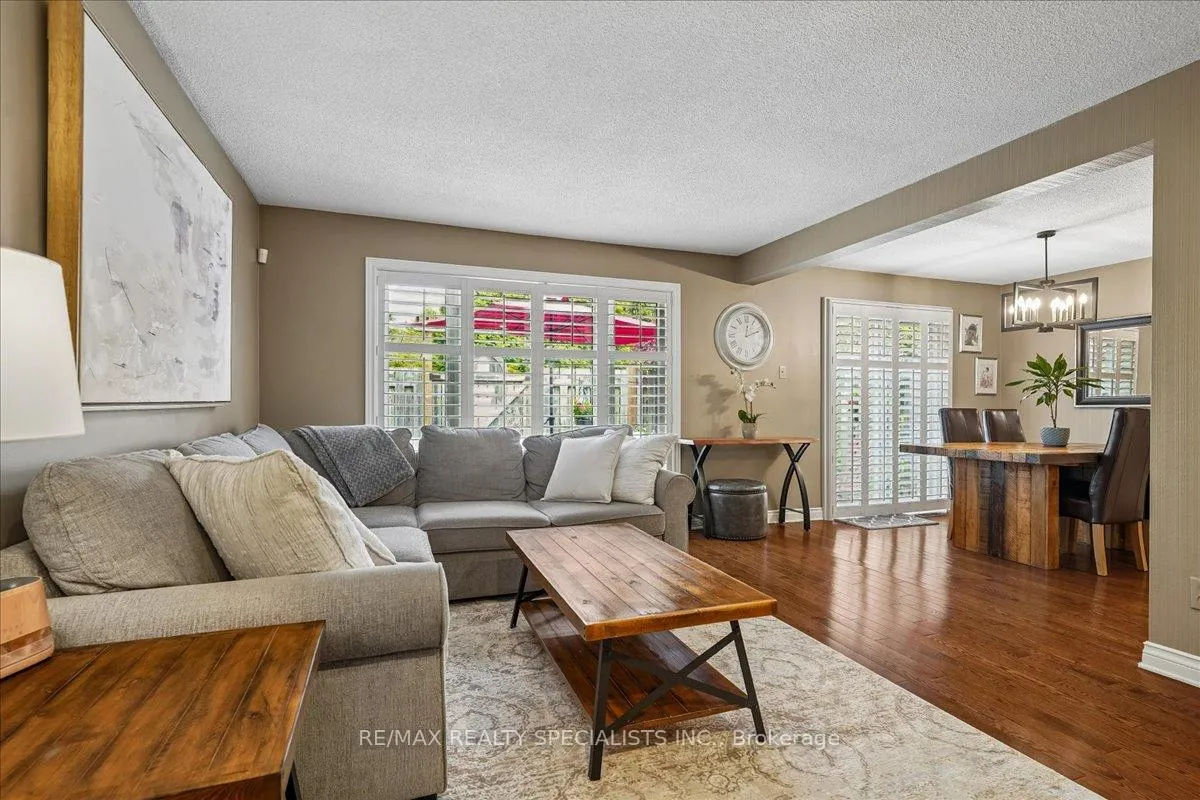 Photo 9 of Unit 3, 1507 Upper Middle Road, Burlington, Tyandaga — HOMEH