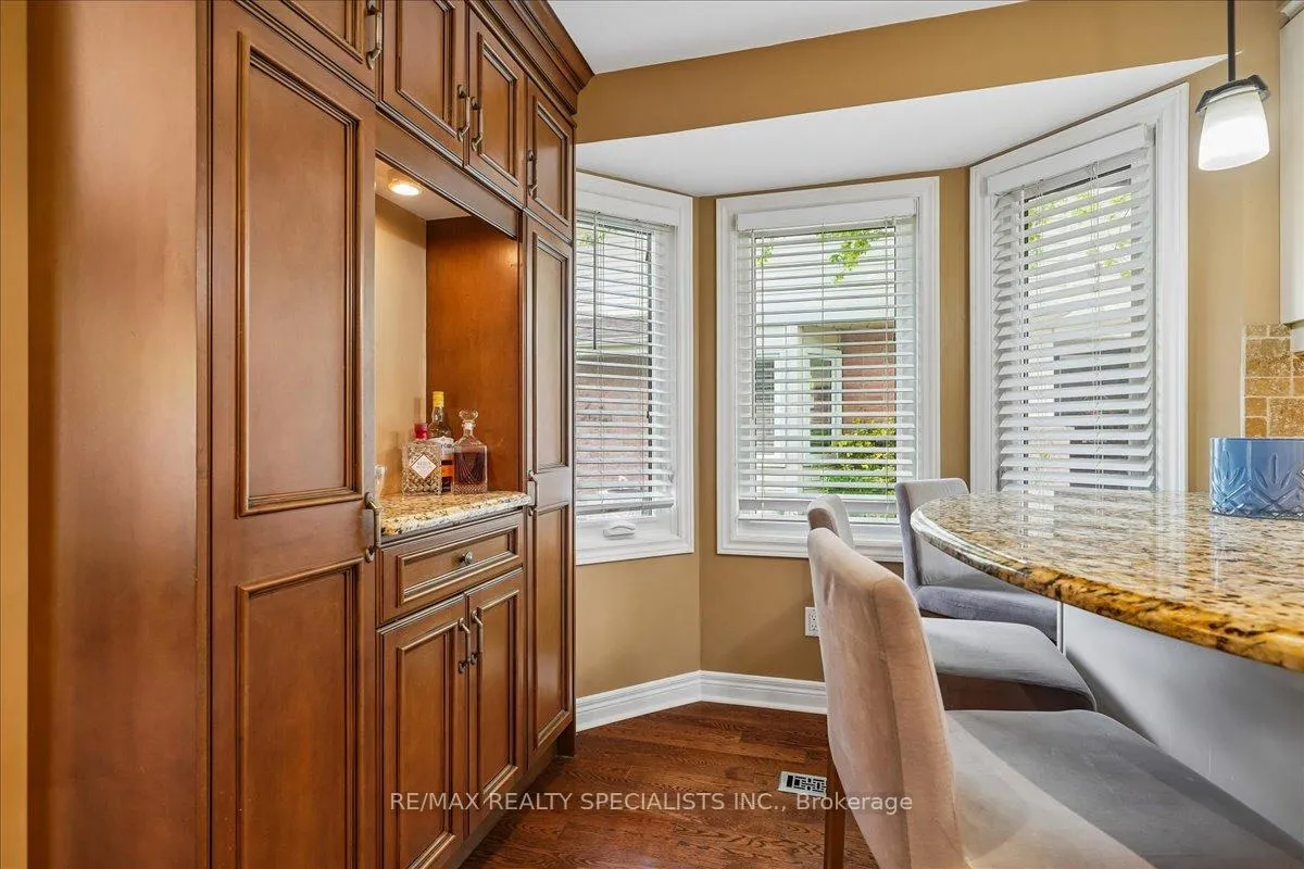 Photo 15 of Unit 3, 1507 Upper Middle Road, Burlington, Tyandaga — HOMEH