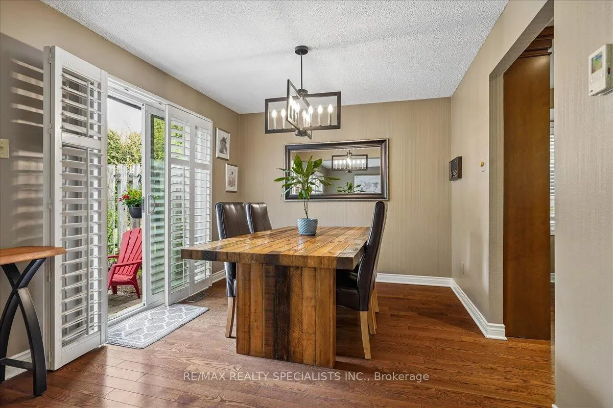 Photo 16 of Unit 3, 1507 Upper Middle Road, Burlington, Tyandaga — HOMEH