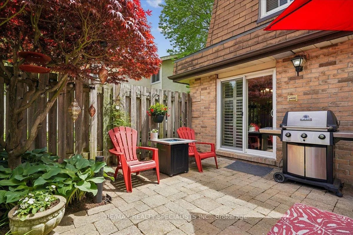 Photo 21 of Unit 3, 1507 Upper Middle Road, Burlington, Tyandaga — HOMEH