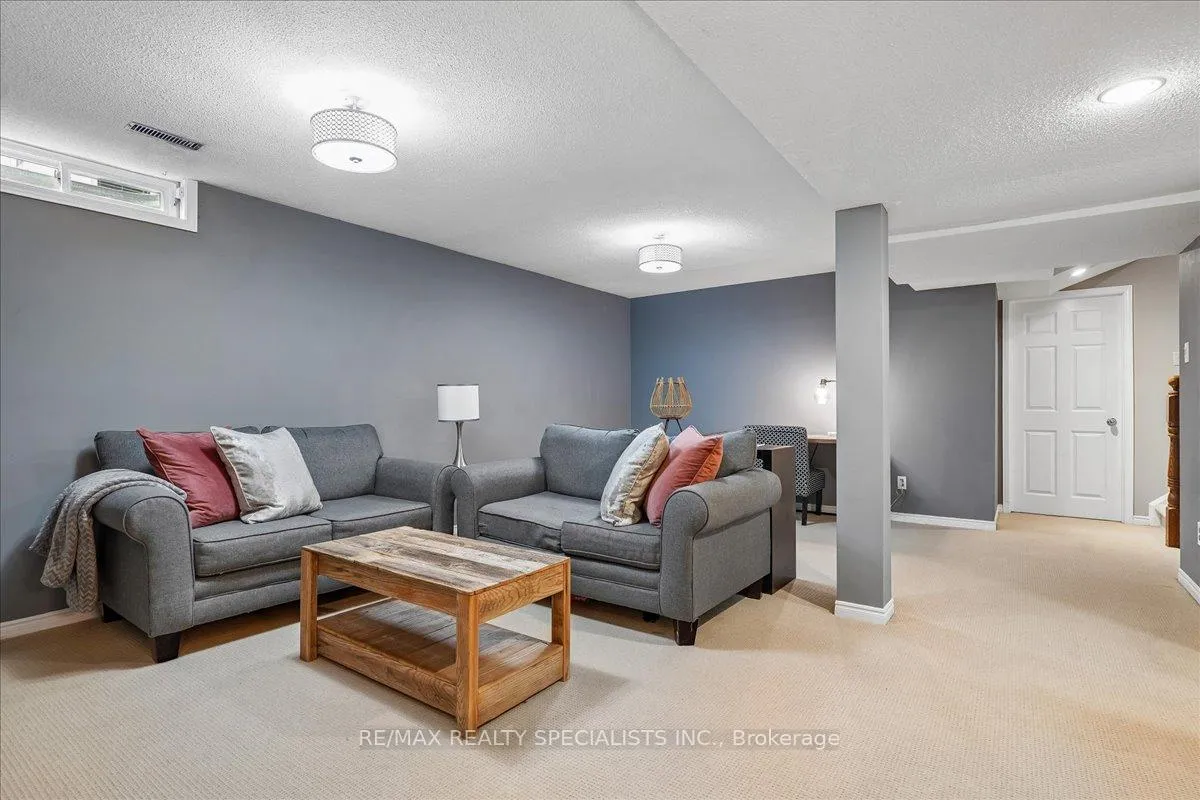 Photo 32 of Unit 3, 1507 Upper Middle Road, Burlington, Tyandaga — HOMEH