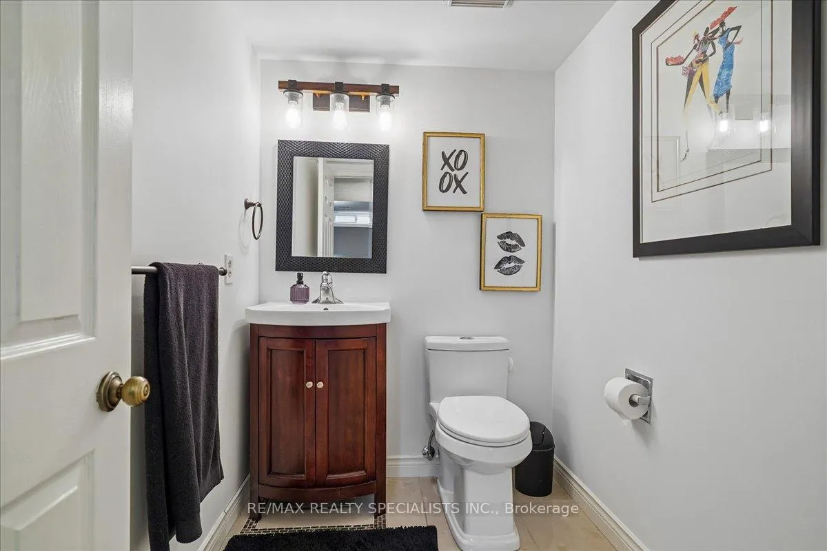 Photo 35 of Unit 3, 1507 Upper Middle Road, Burlington, Tyandaga — HOMEH