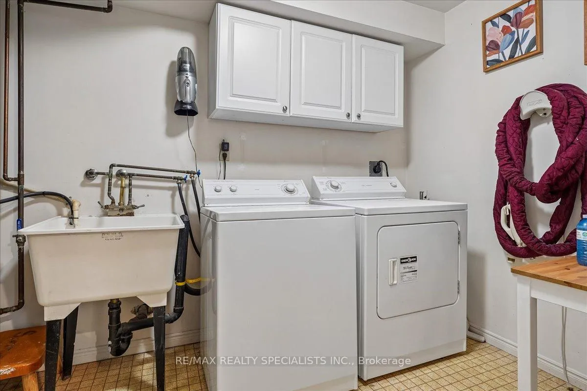 Photo 36 of Unit 3, 1507 Upper Middle Road, Burlington, Tyandaga — HOMEH
