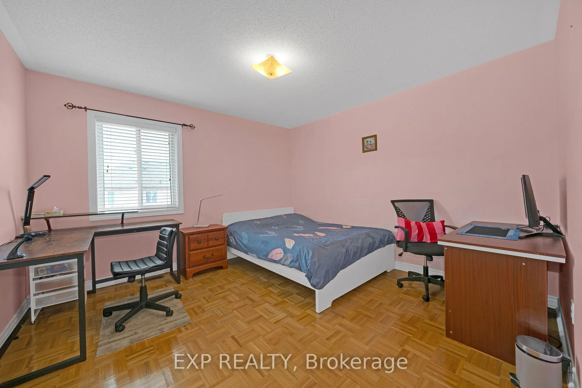 Photo 18 of 39 Monte Cristi Street, Vaughan, Vellore Village — HOMEH