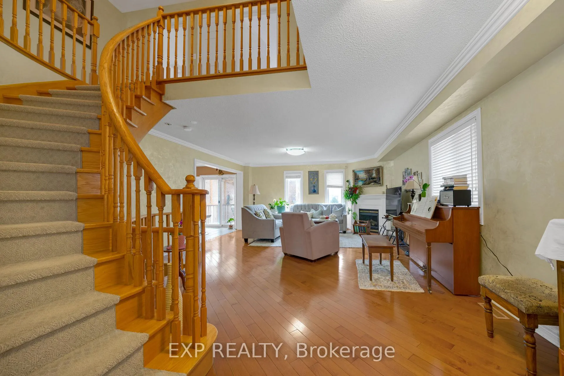 Photo 34 of 39 Monte Cristi Street, Vaughan, Vellore Village — HOMEH