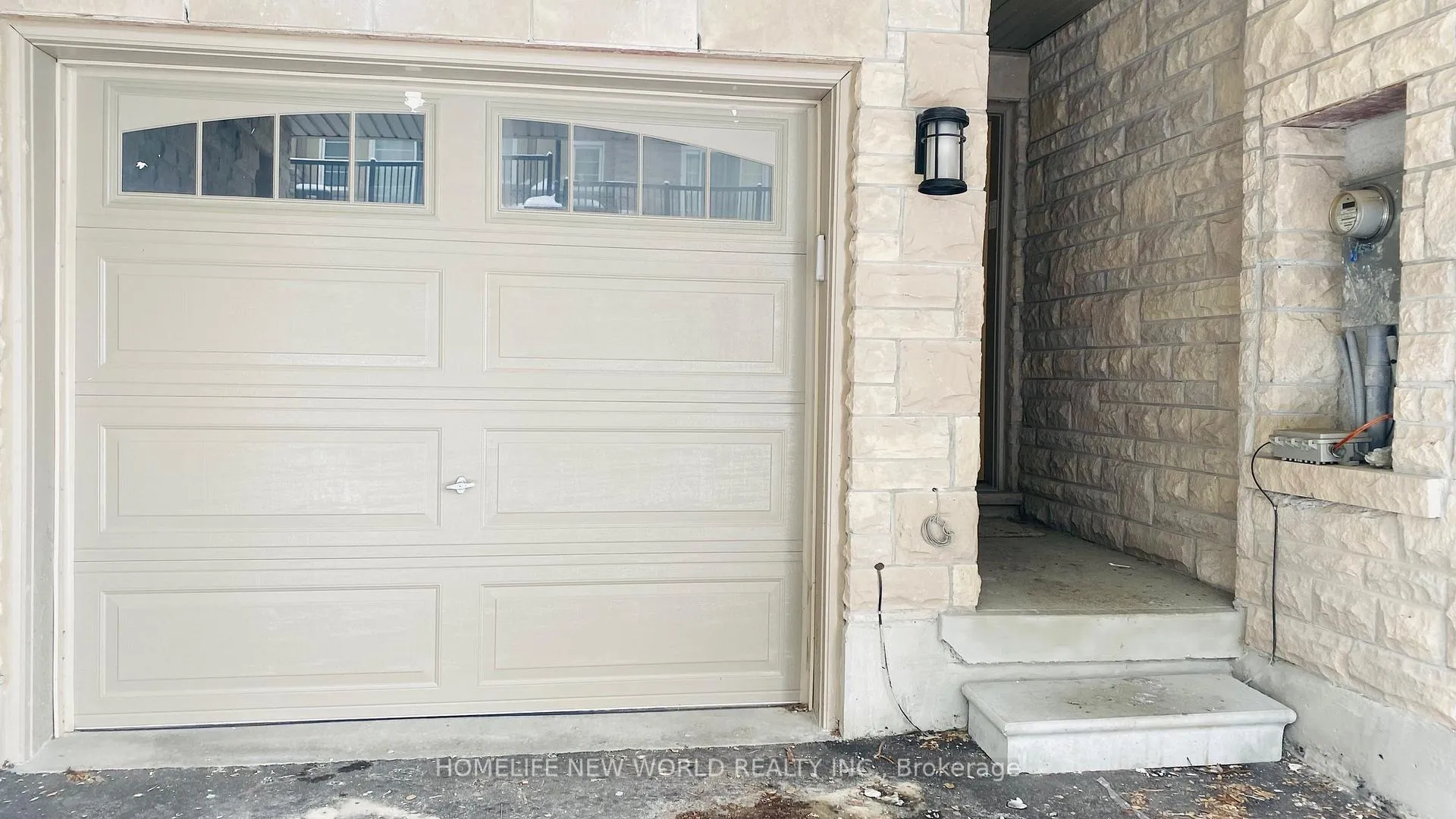 Photo 4 of 6 Royal Aberdeen Road, Markham, Angus Glen — HOMEH