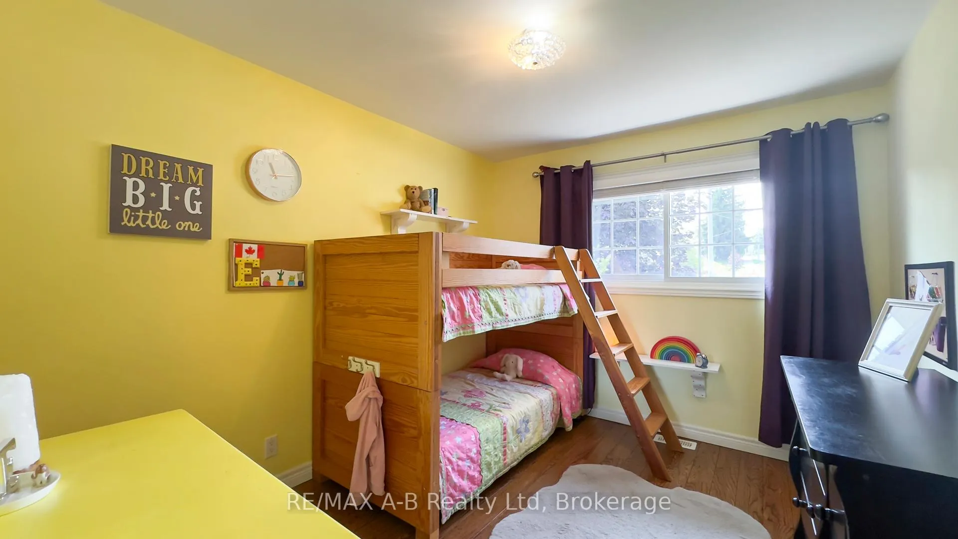 Photo 26 of 43 Widder Street W, St. Marys — HOMEH