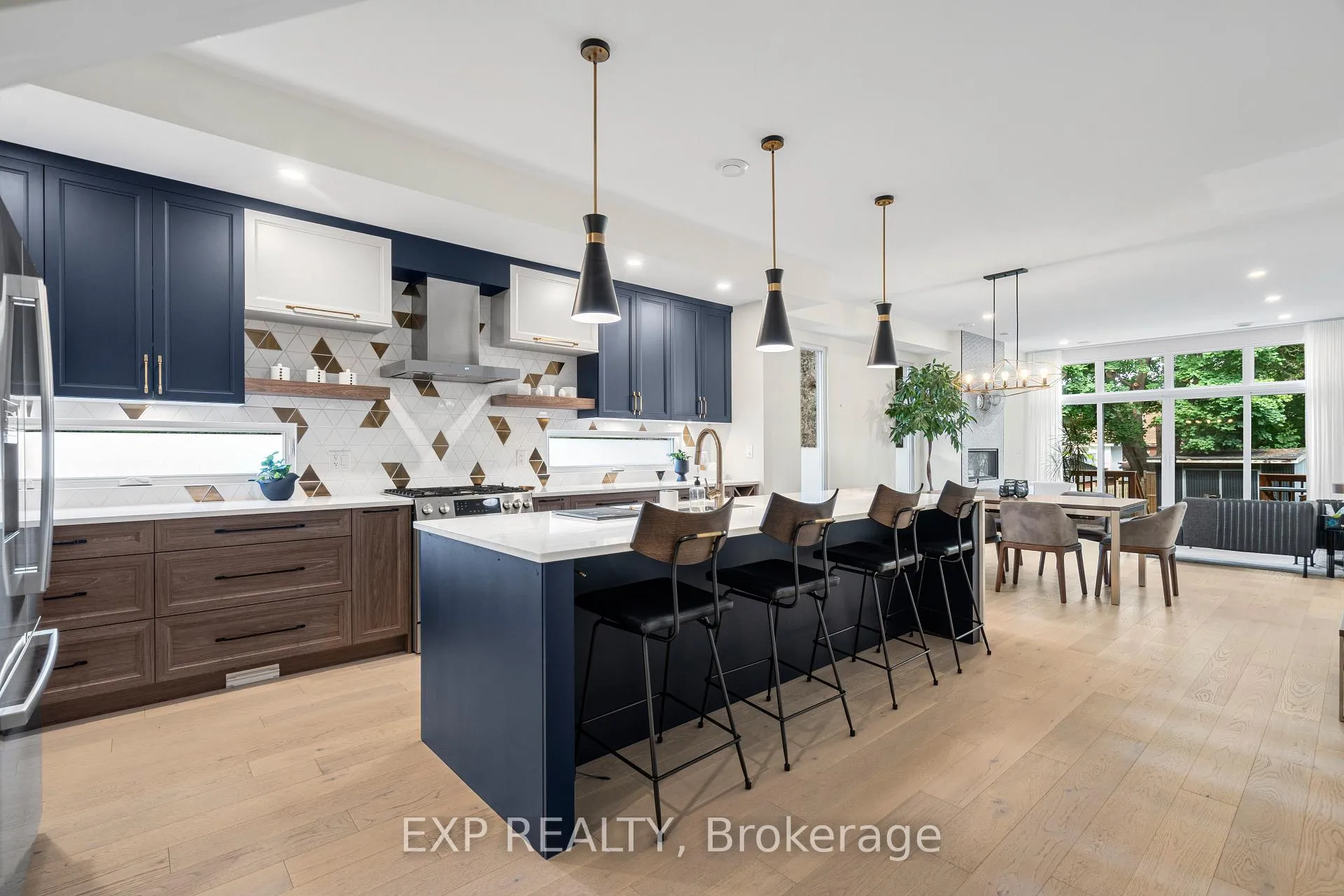 Photo 9 of Unit A, 527 Broadhead Avenue, Ottawa, Westboro/Hampton Park — HOMEH