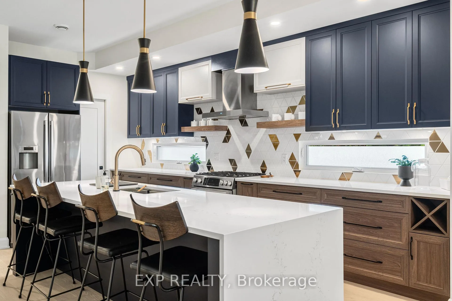 Photo 11 of Unit A, 527 Broadhead Avenue, Ottawa, Westboro/Hampton Park — HOMEH