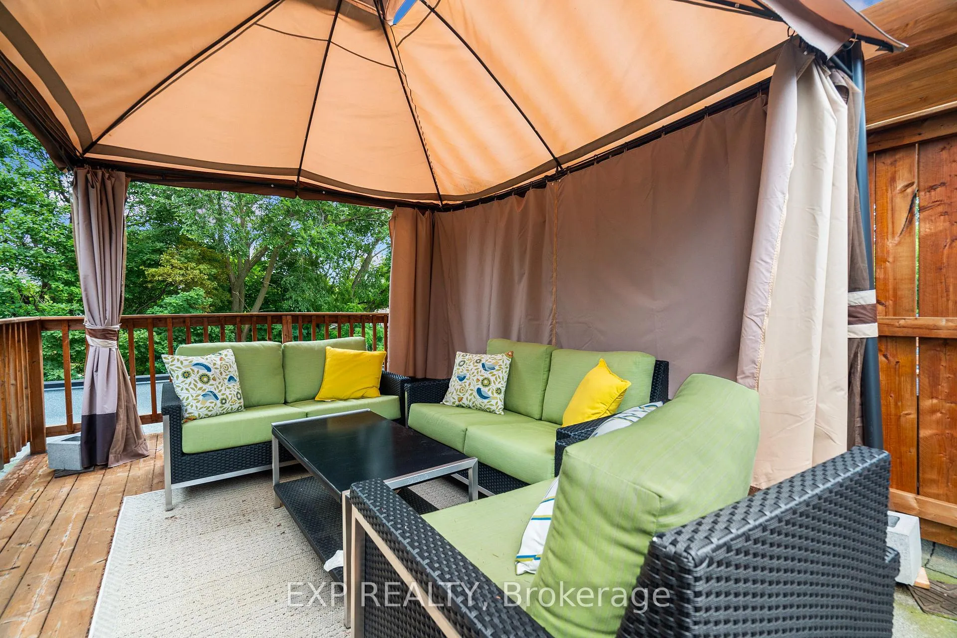 Photo 33 of Unit A, 527 Broadhead Avenue, Ottawa, Westboro/Hampton Park — HOMEH
