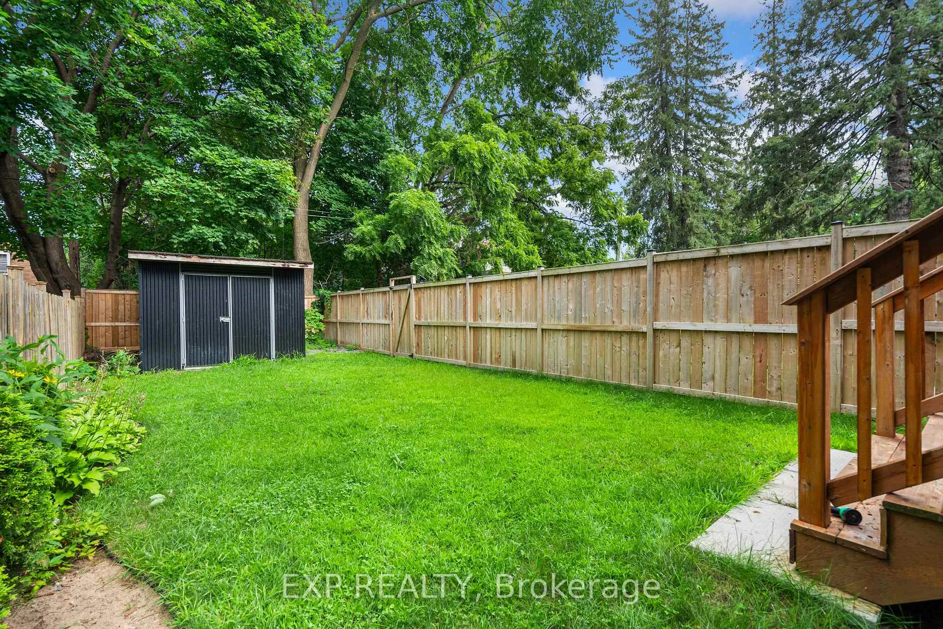 Photo 35 of Unit A, 527 Broadhead Avenue, Ottawa, Westboro/Hampton Park — HOMEH