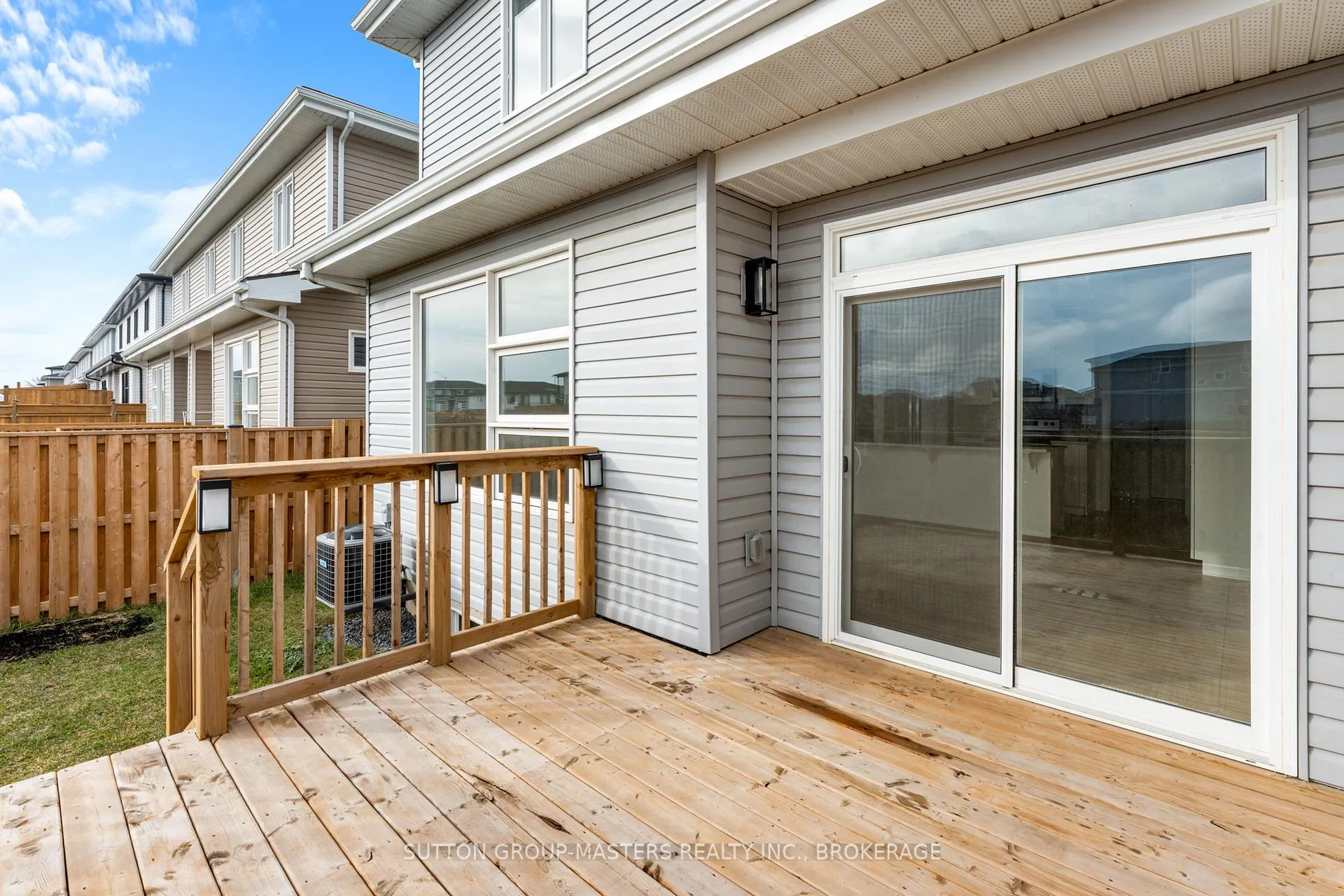 Photo 36 of 229 Superior Drive, Loyalist, Amherstview — HOMEH